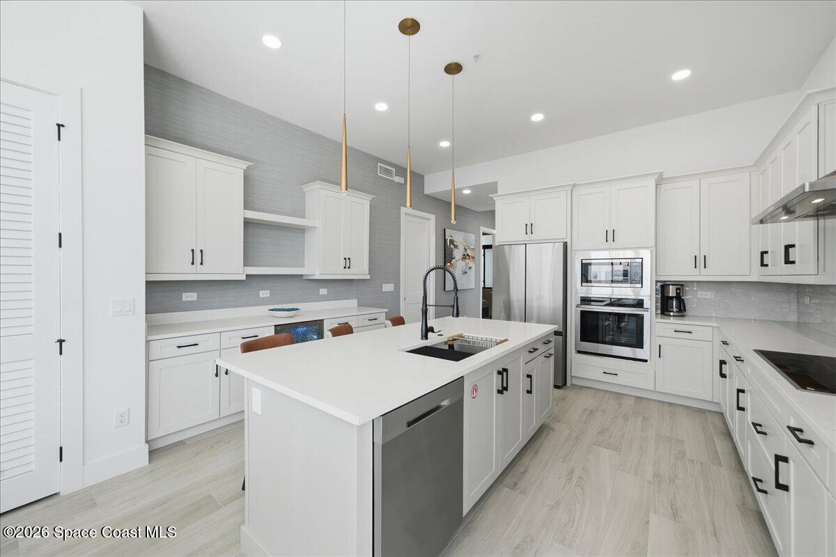 3051 Hafen Lane 401