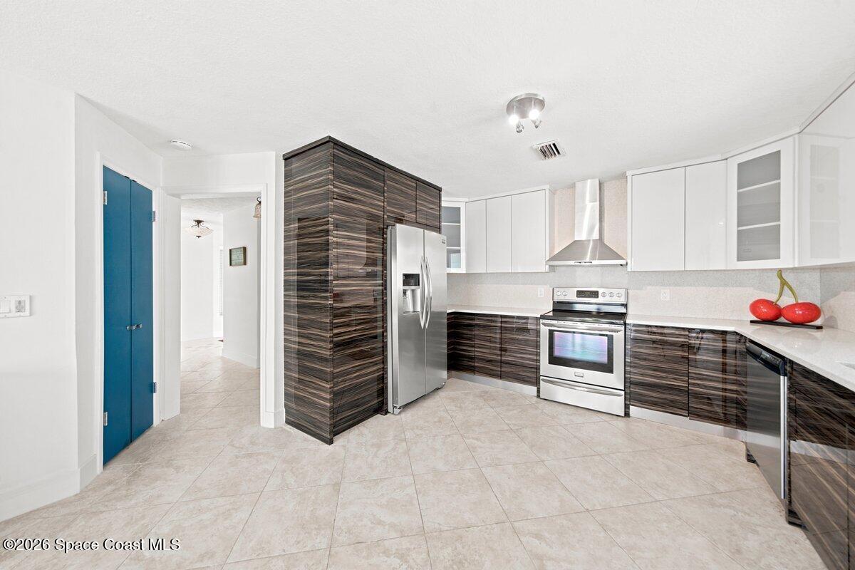 6855 S Highway A1a