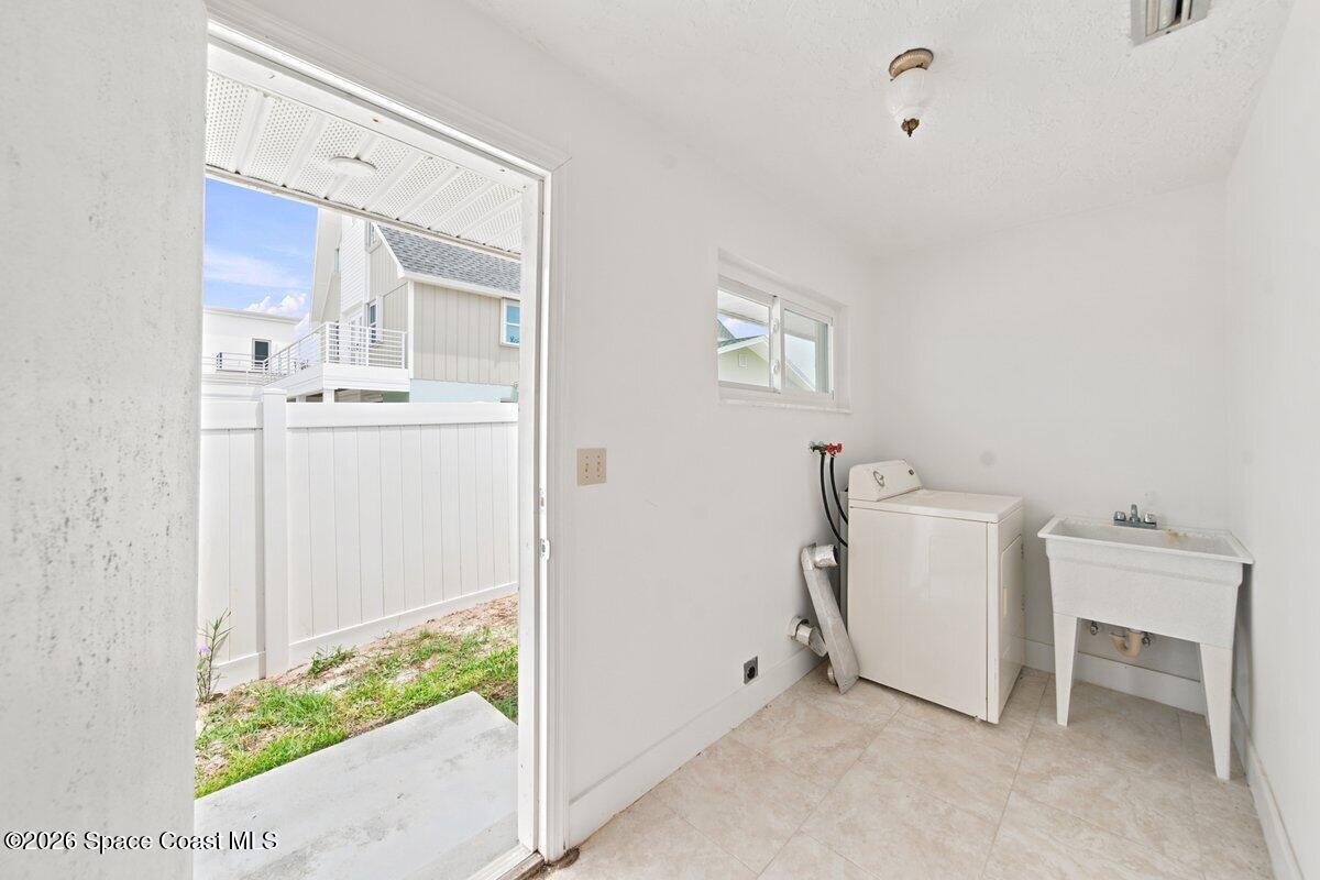 6855 S Highway A1a
