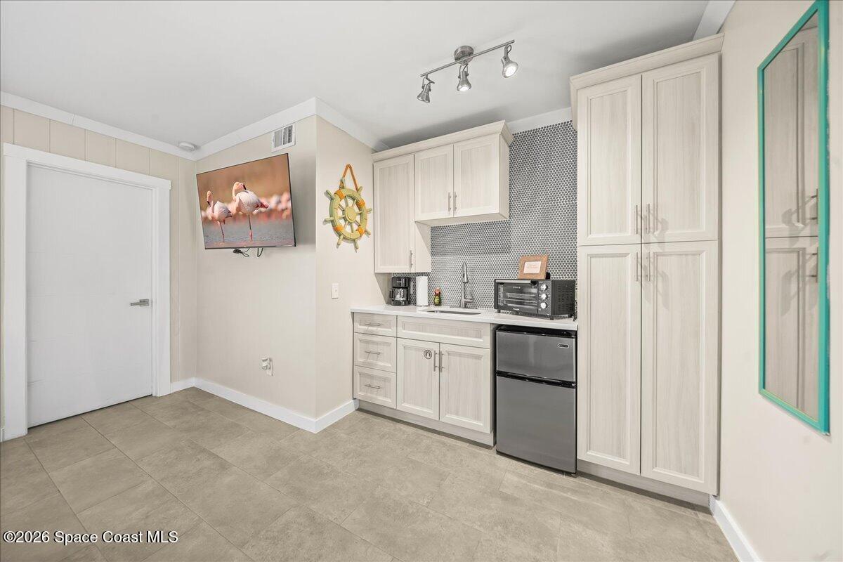 3590 S Atlantic Avenue 1-10