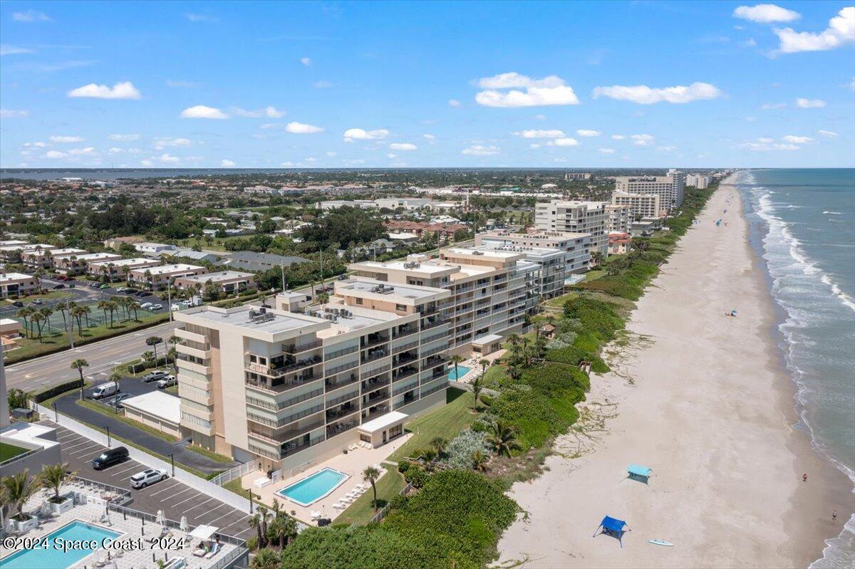 2725 N Highway A1a 301