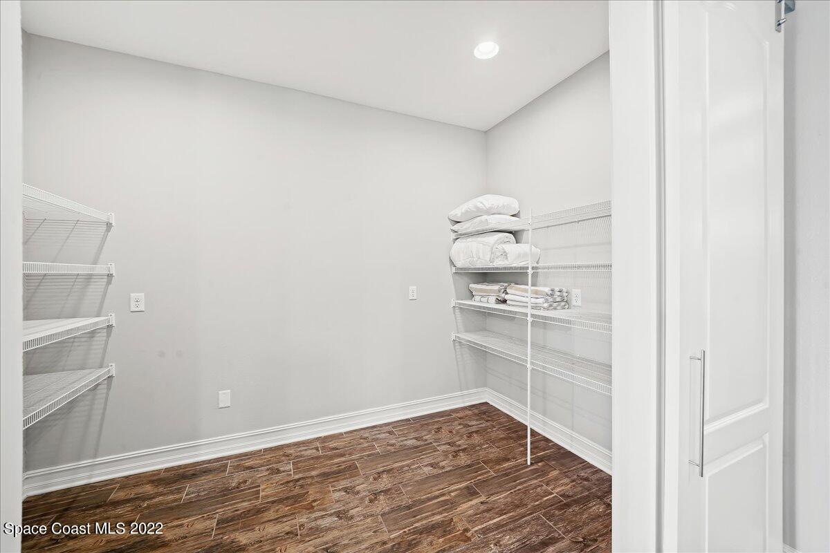 140 Mediterranean Way