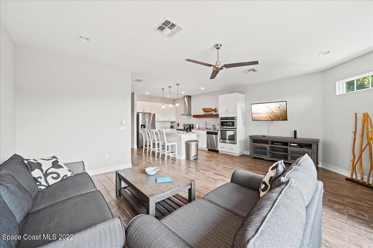 140 Mediterranean Way