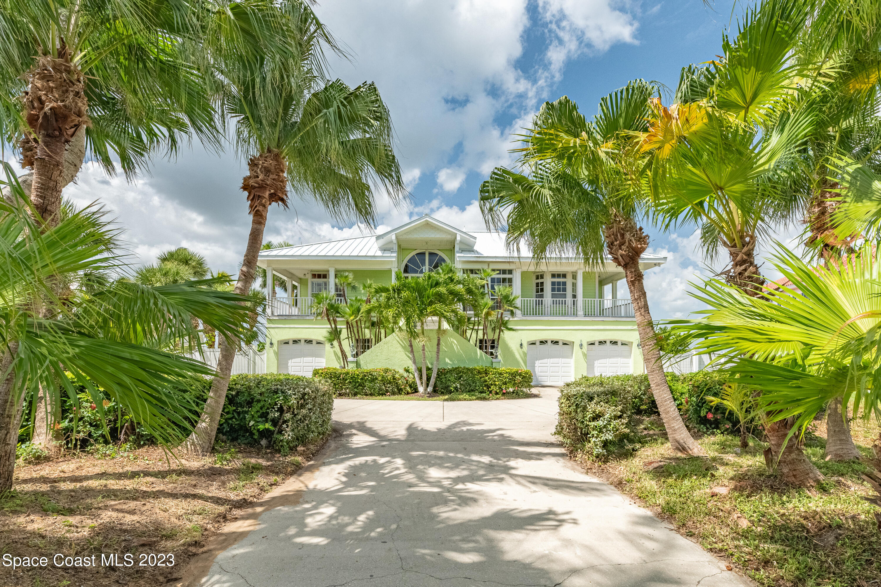 182 Bayshore Drive