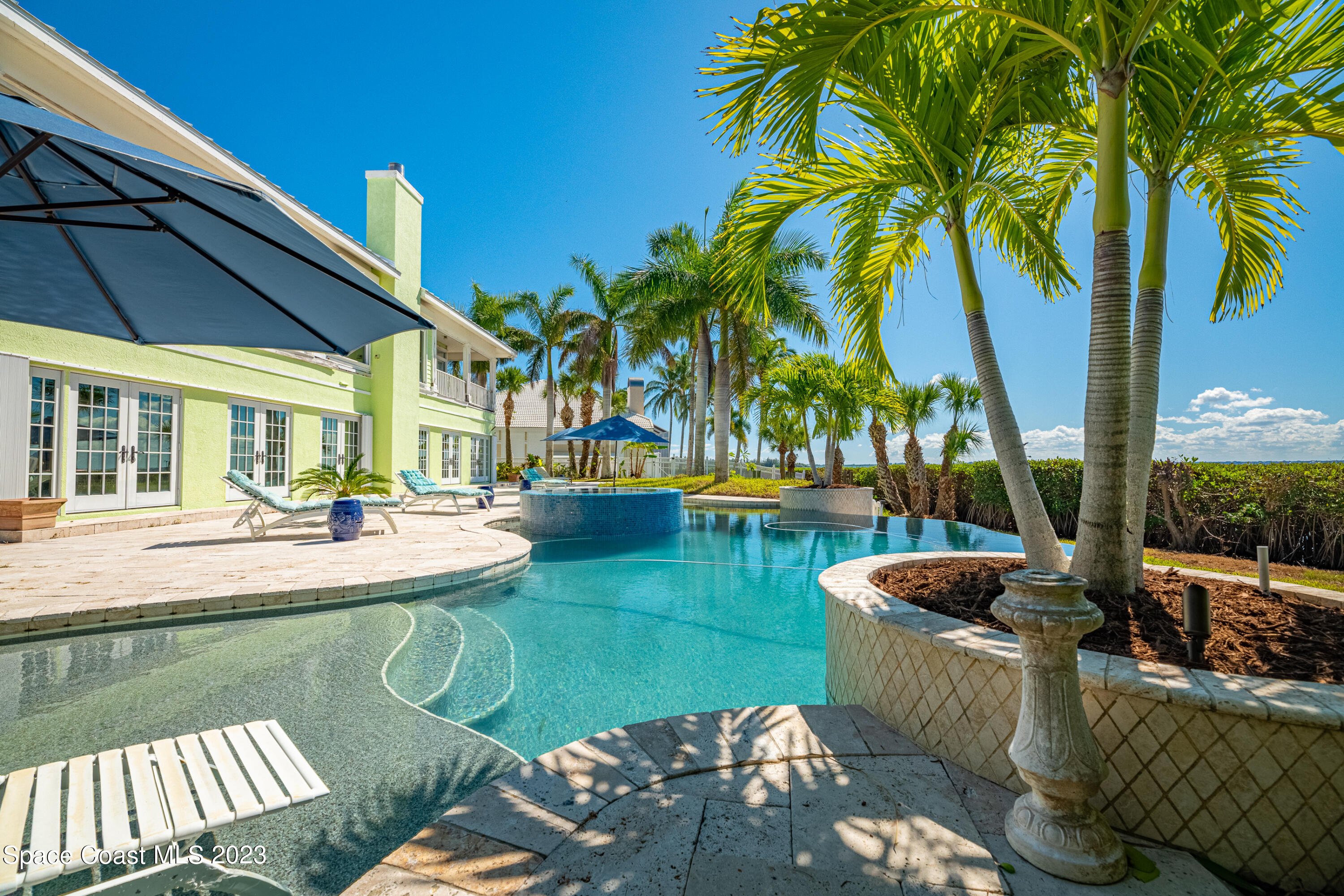 182 Bayshore Drive