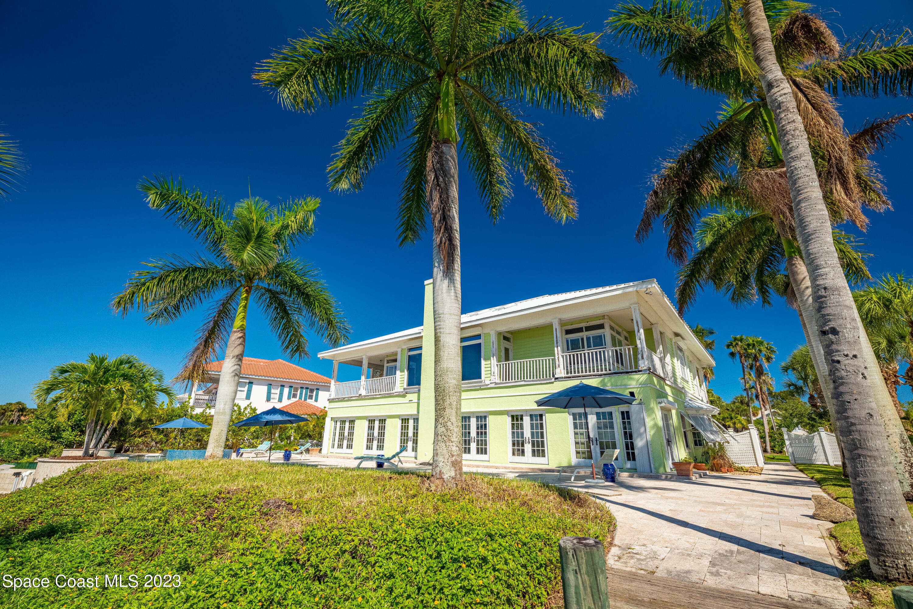 182 Bayshore Drive