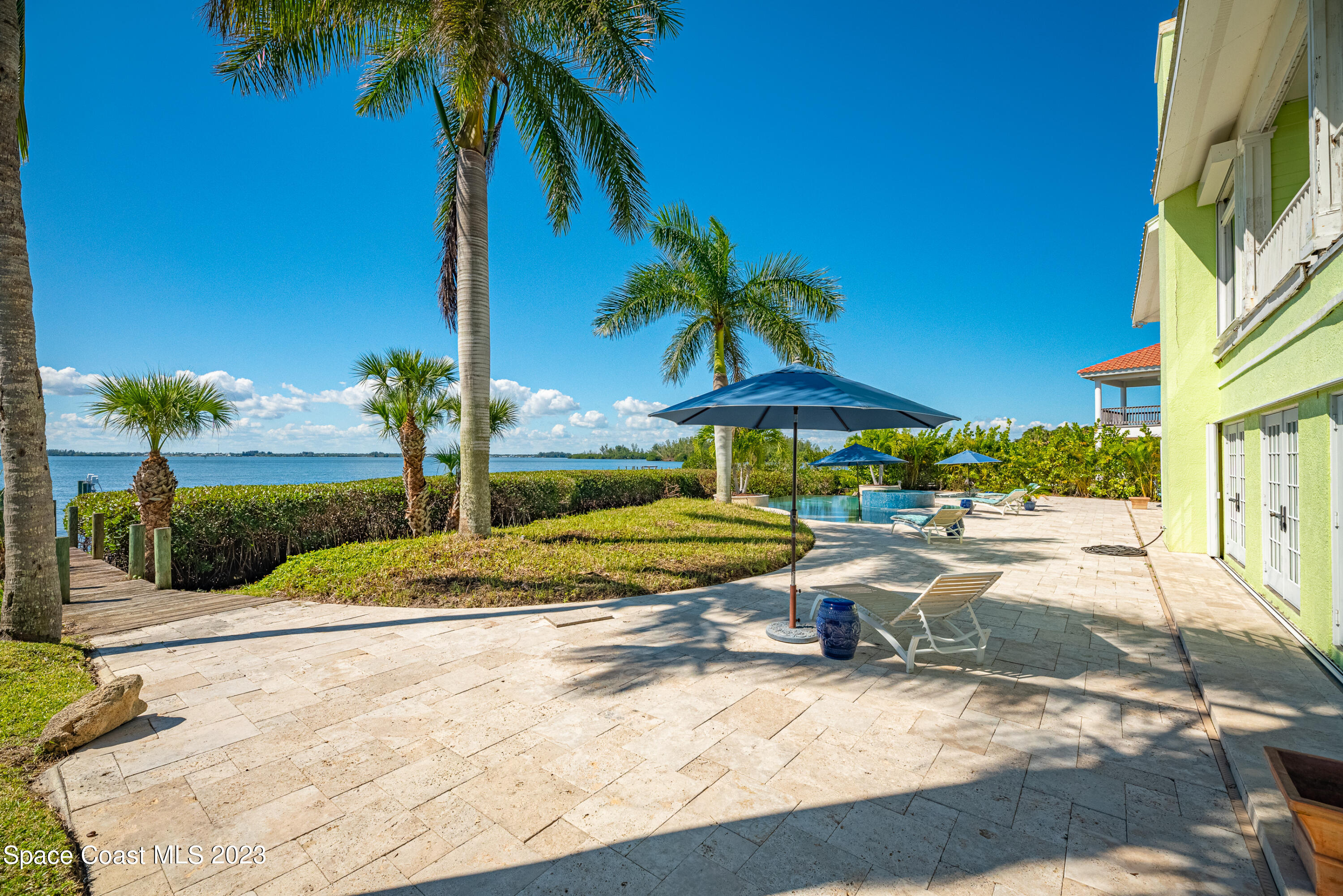 182 Bayshore Drive