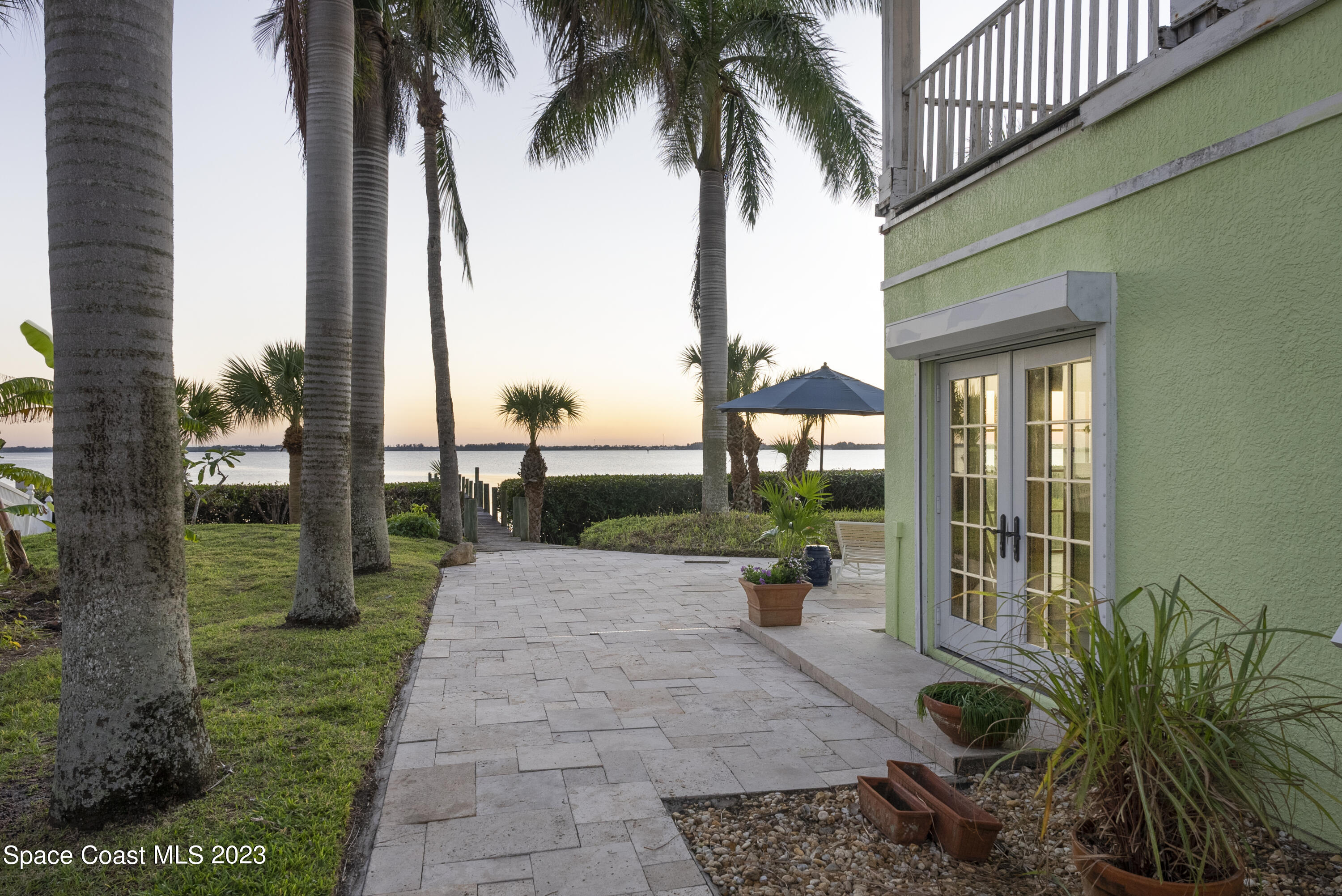 182 Bayshore Drive