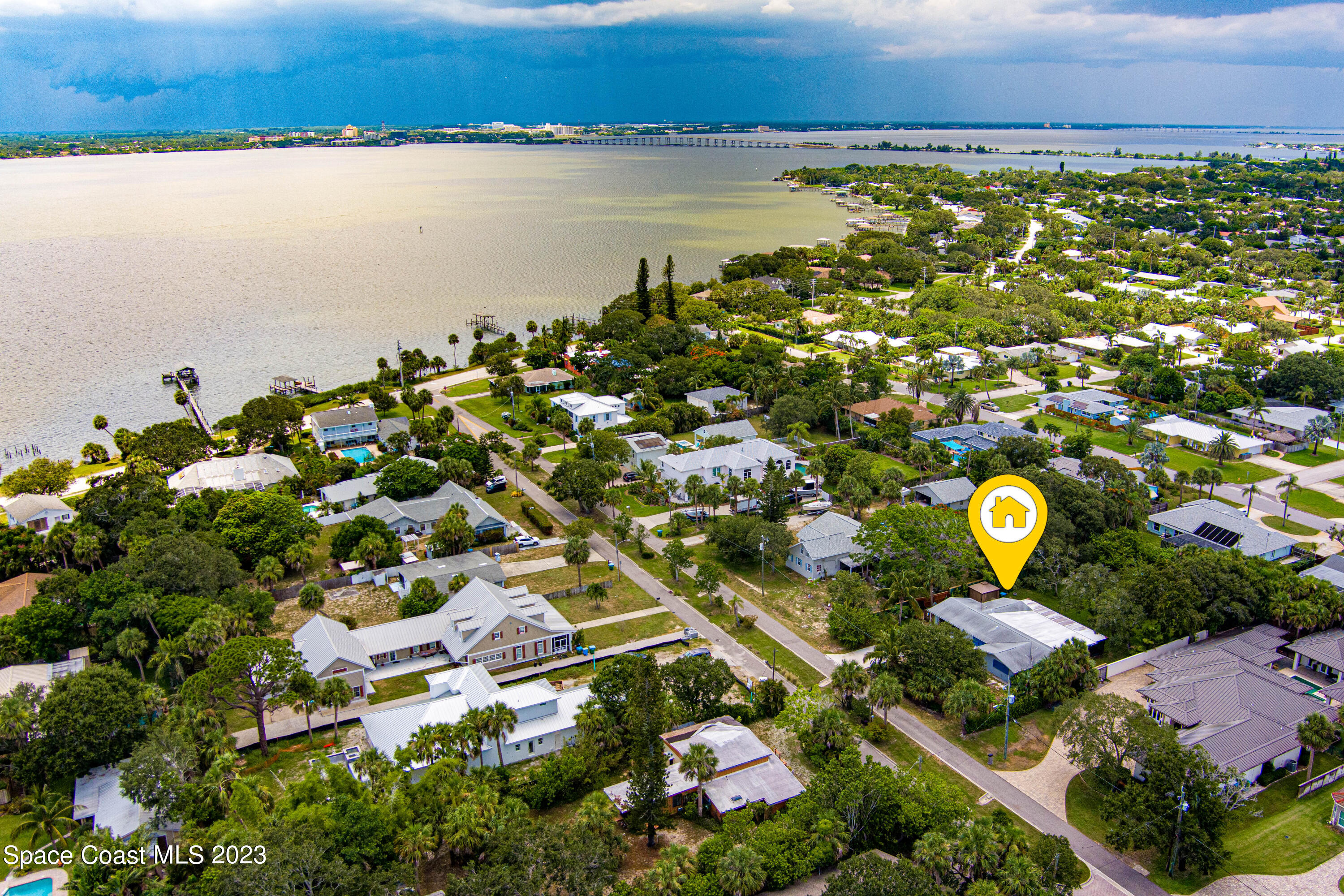 526 Sunset Boulevard