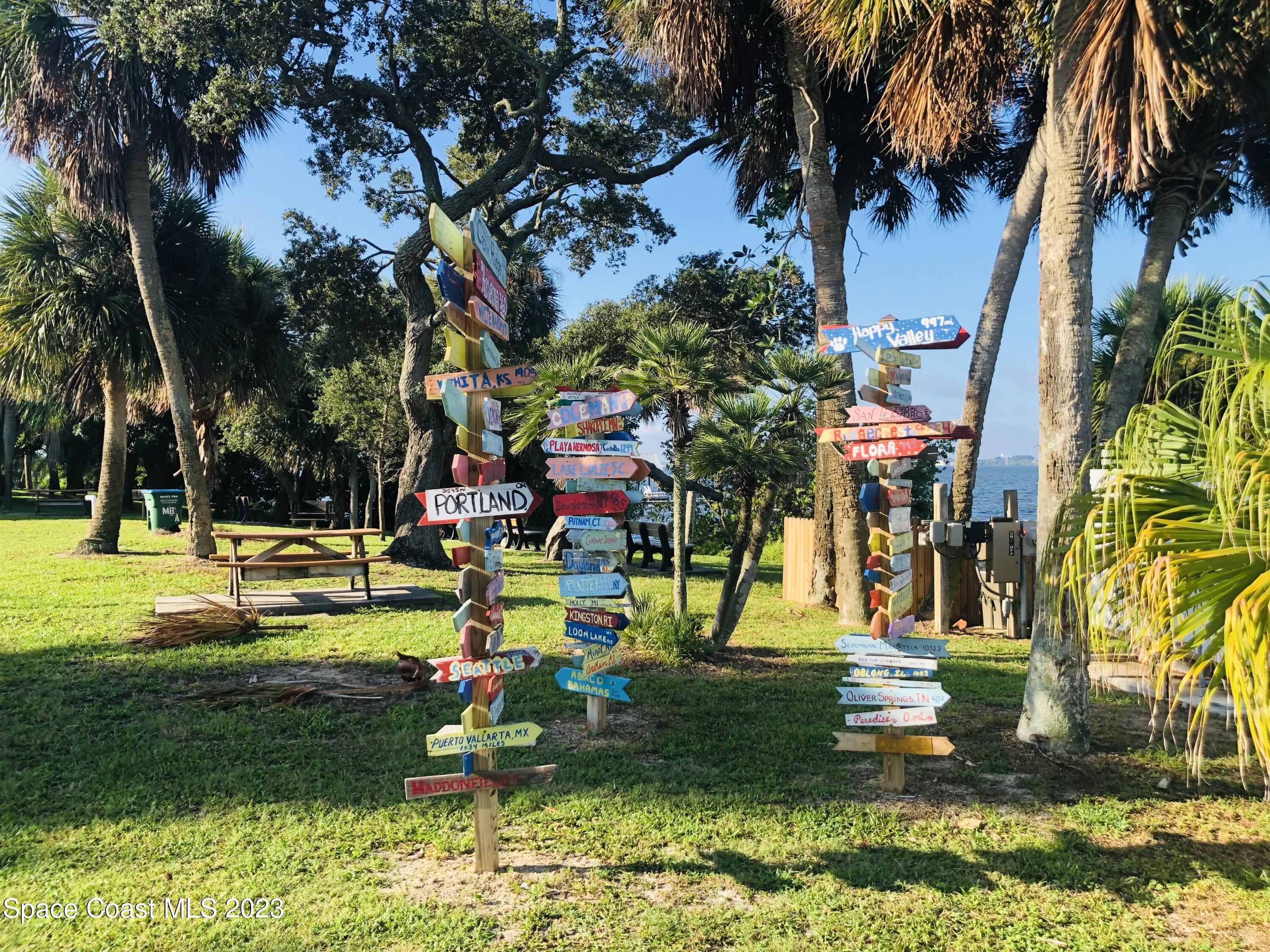 526 Sunset Boulevard