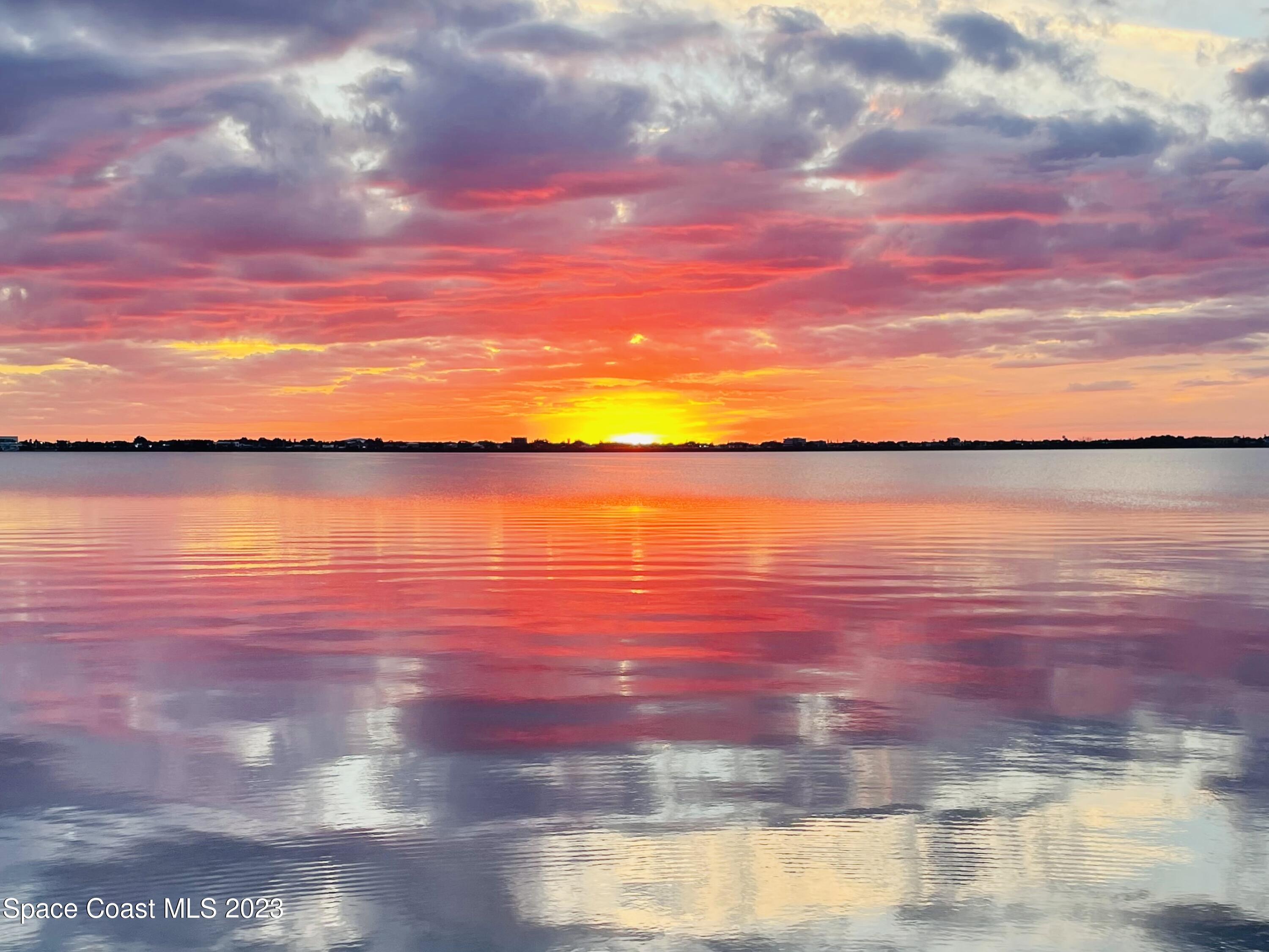 526 Sunset Boulevard