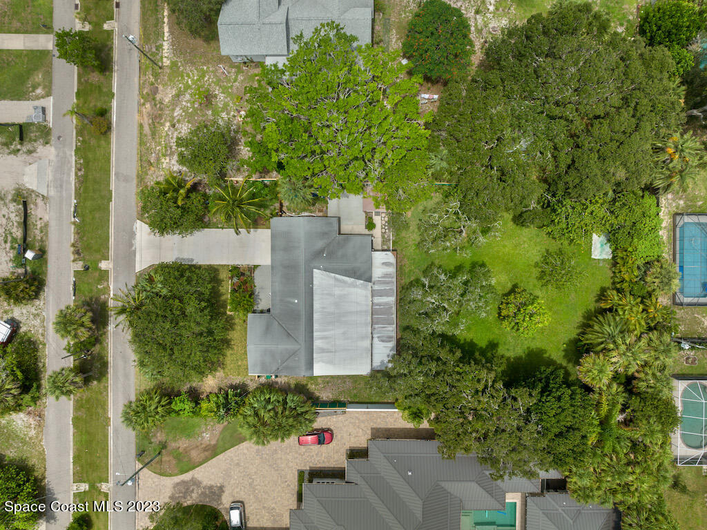 526 Sunset Boulevard