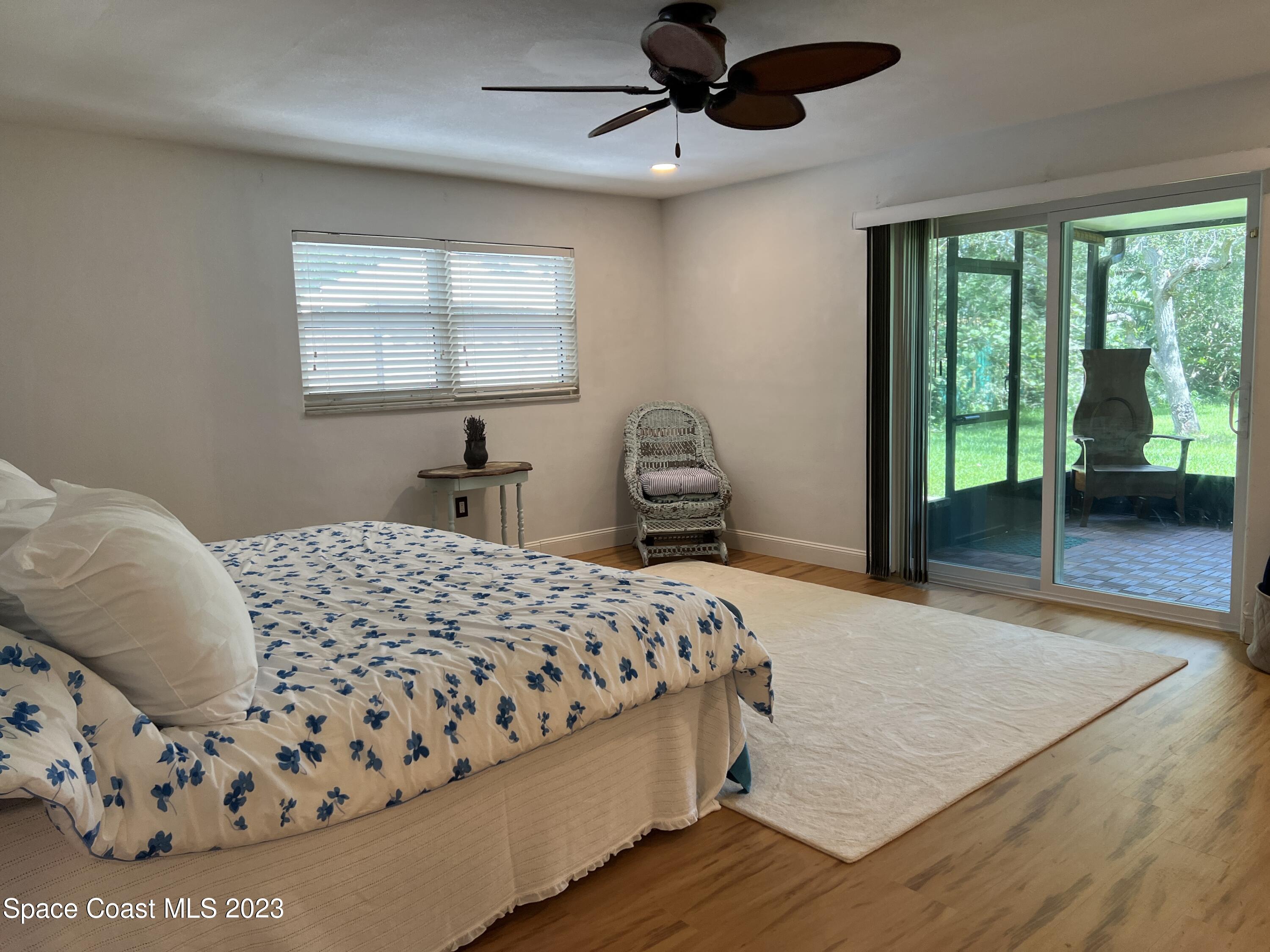 526 Sunset Boulevard