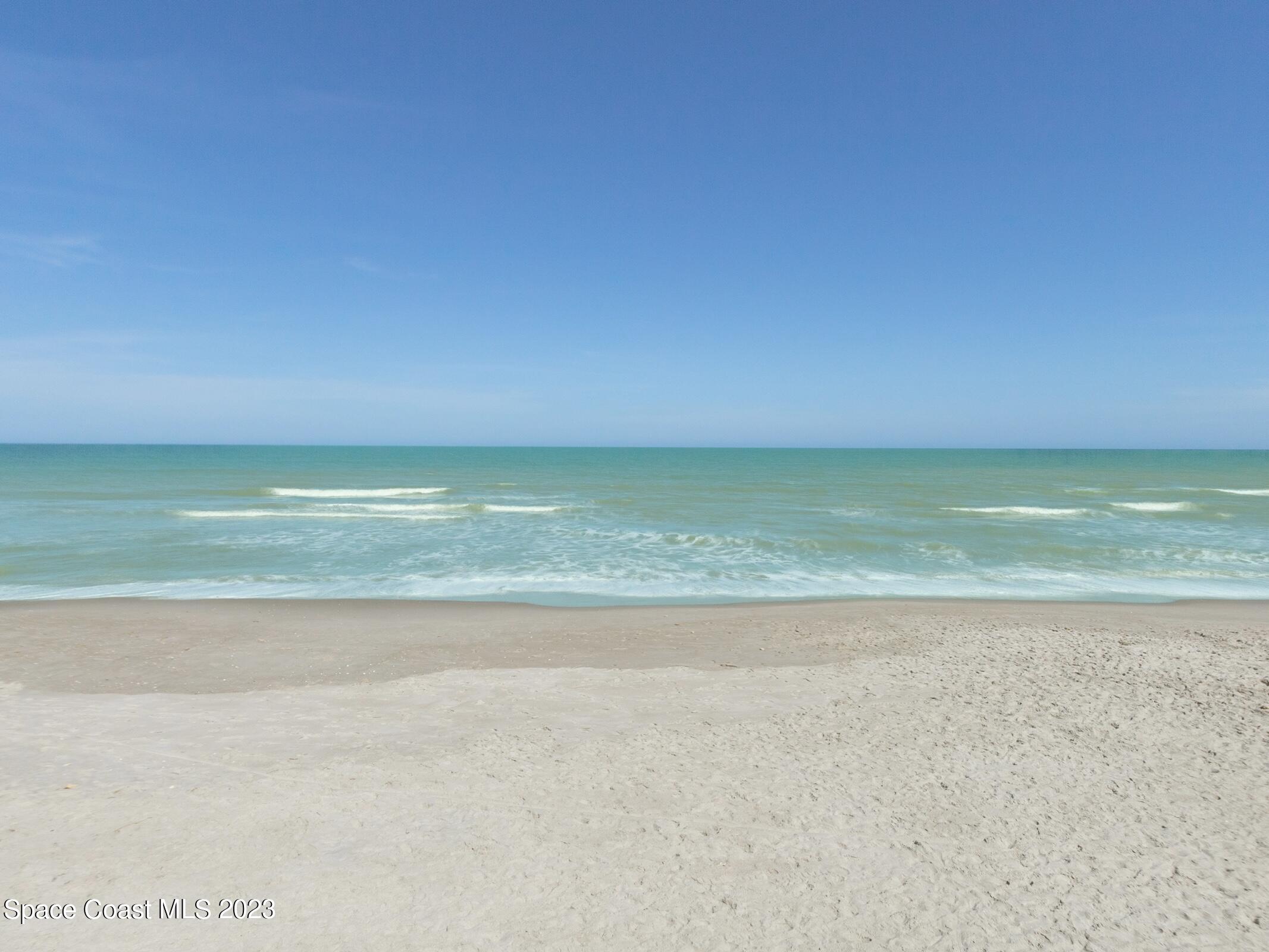 526 Sunset Boulevard