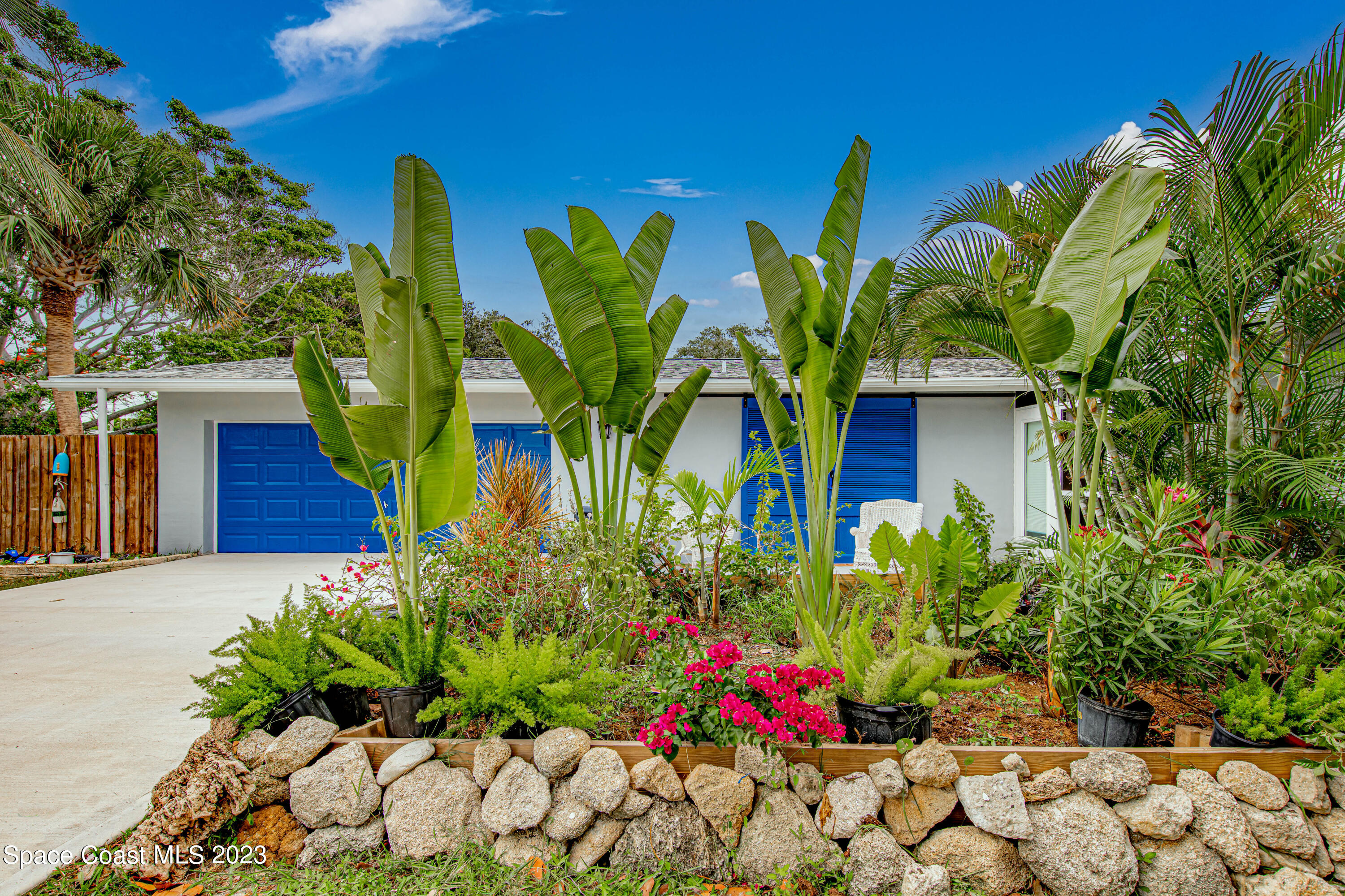 526 Sunset Boulevard