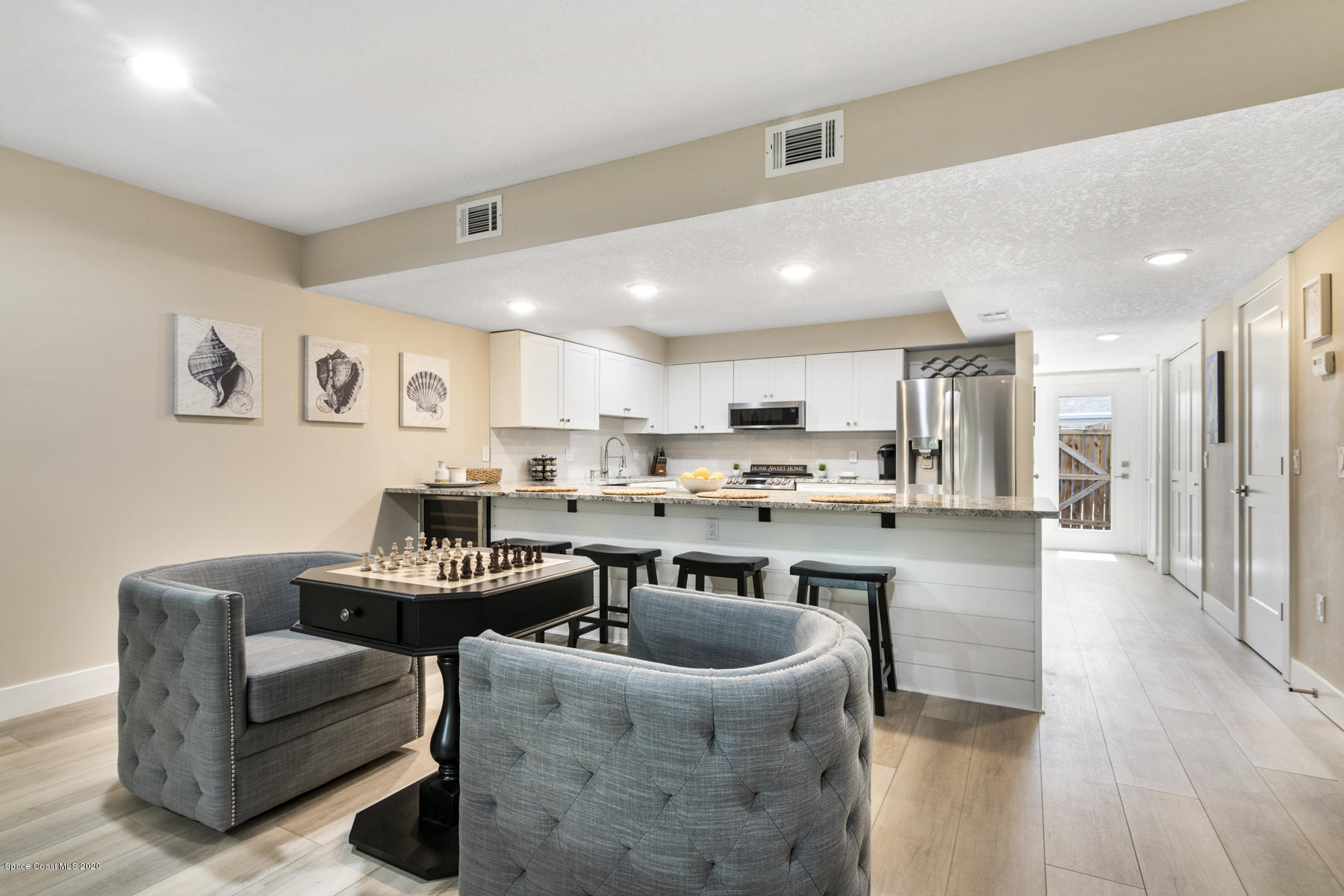 1710 Atlantic Street, 5c