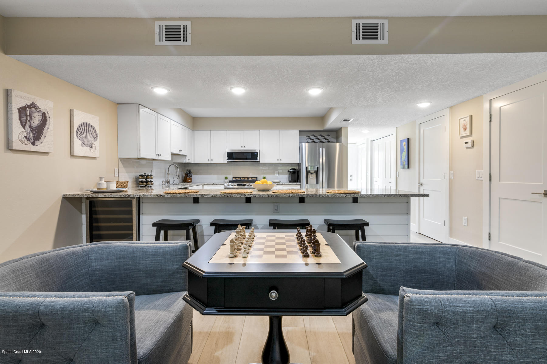 1710 Atlantic Street, 5c
