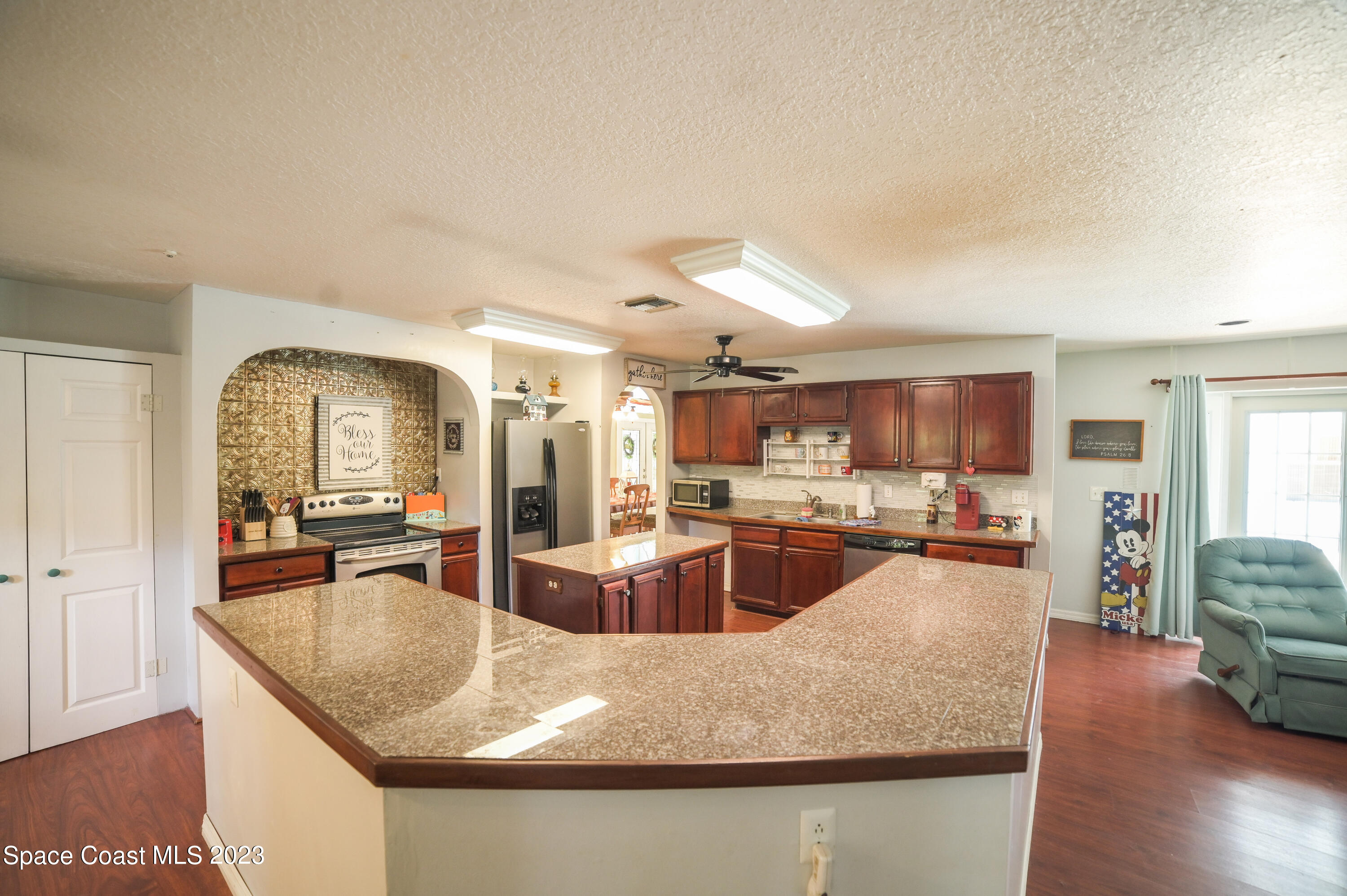 2868 Long Lake Drive