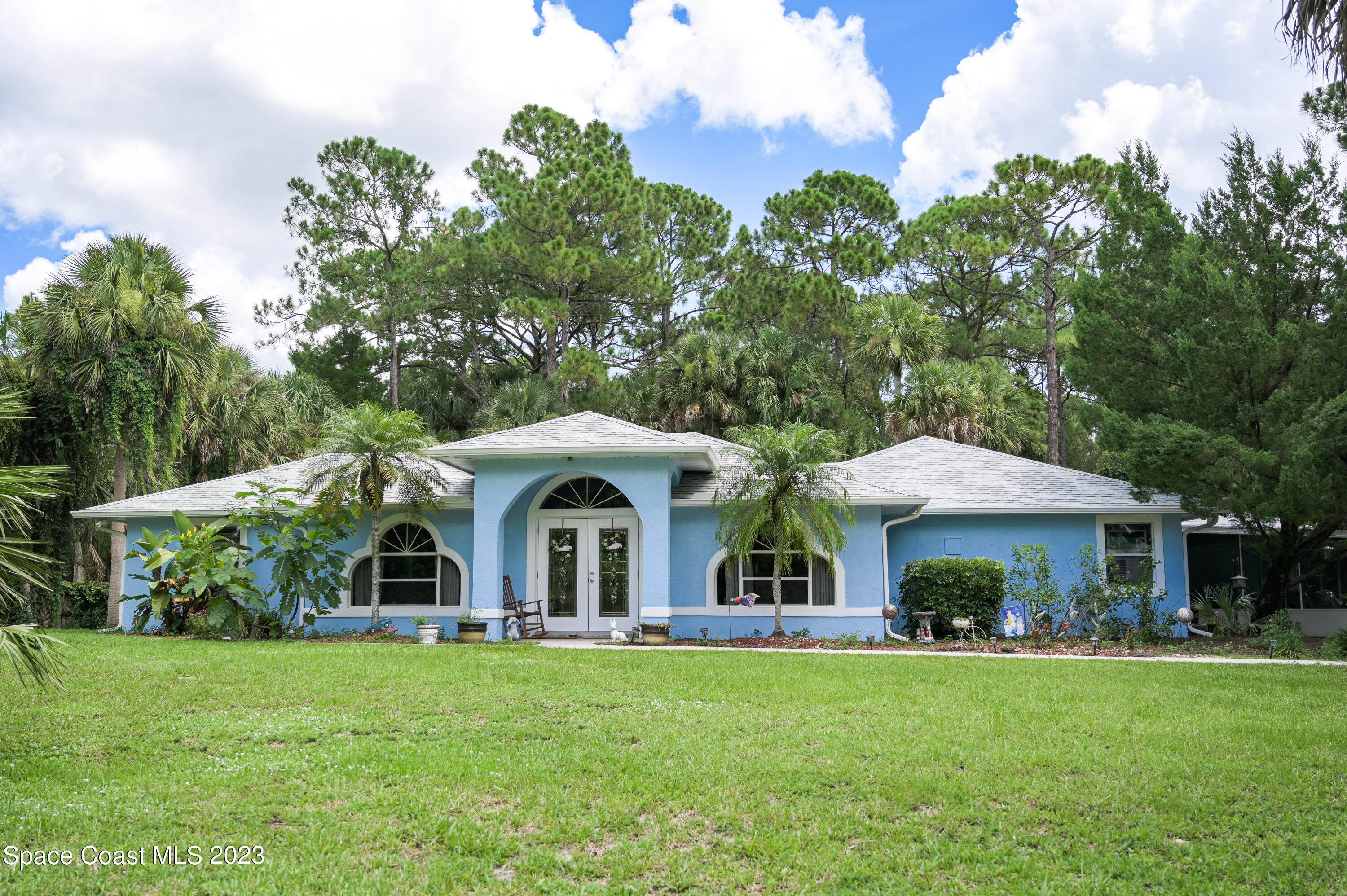 2868 Long Lake Drive