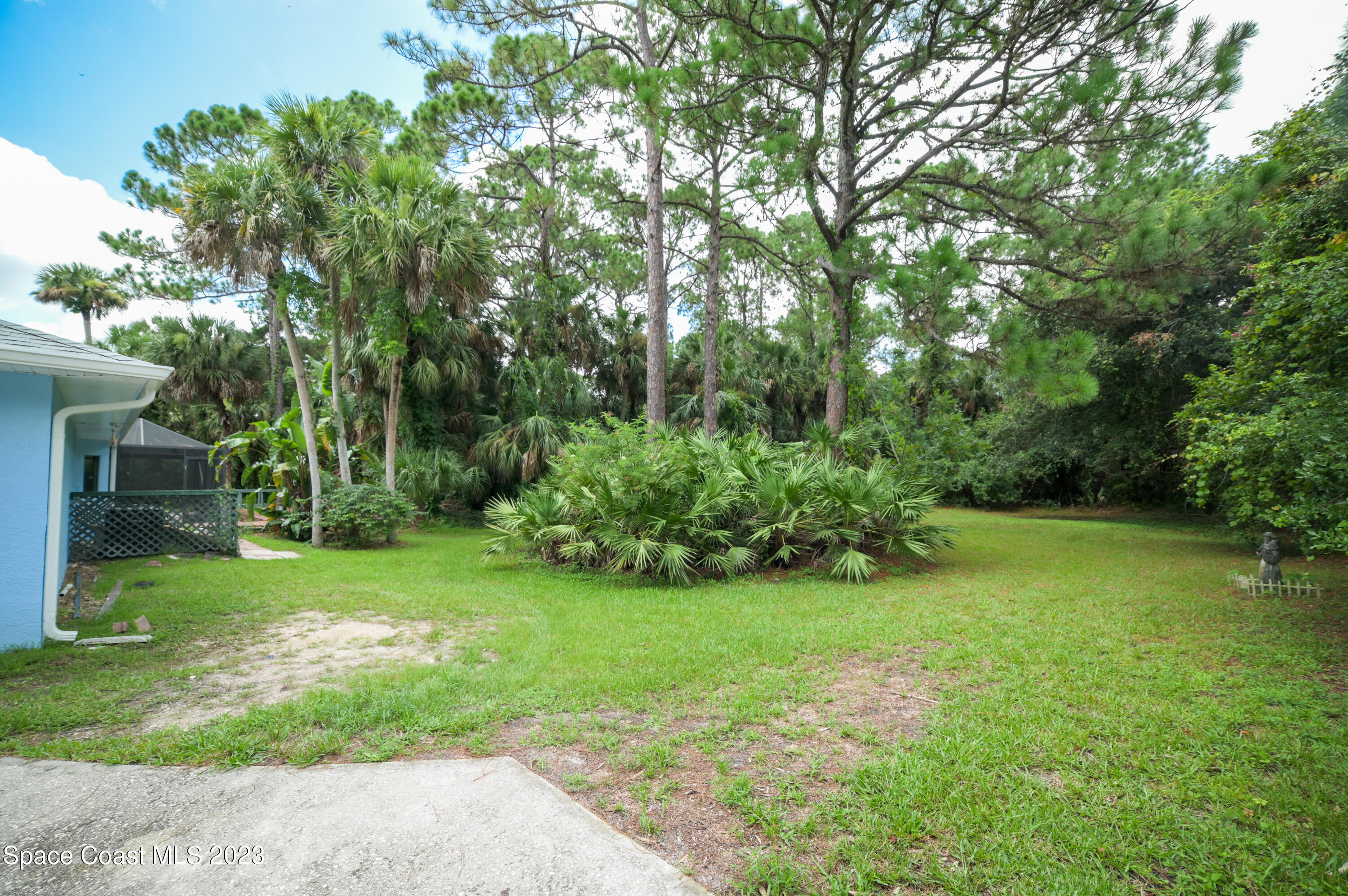 2868 Long Lake Drive