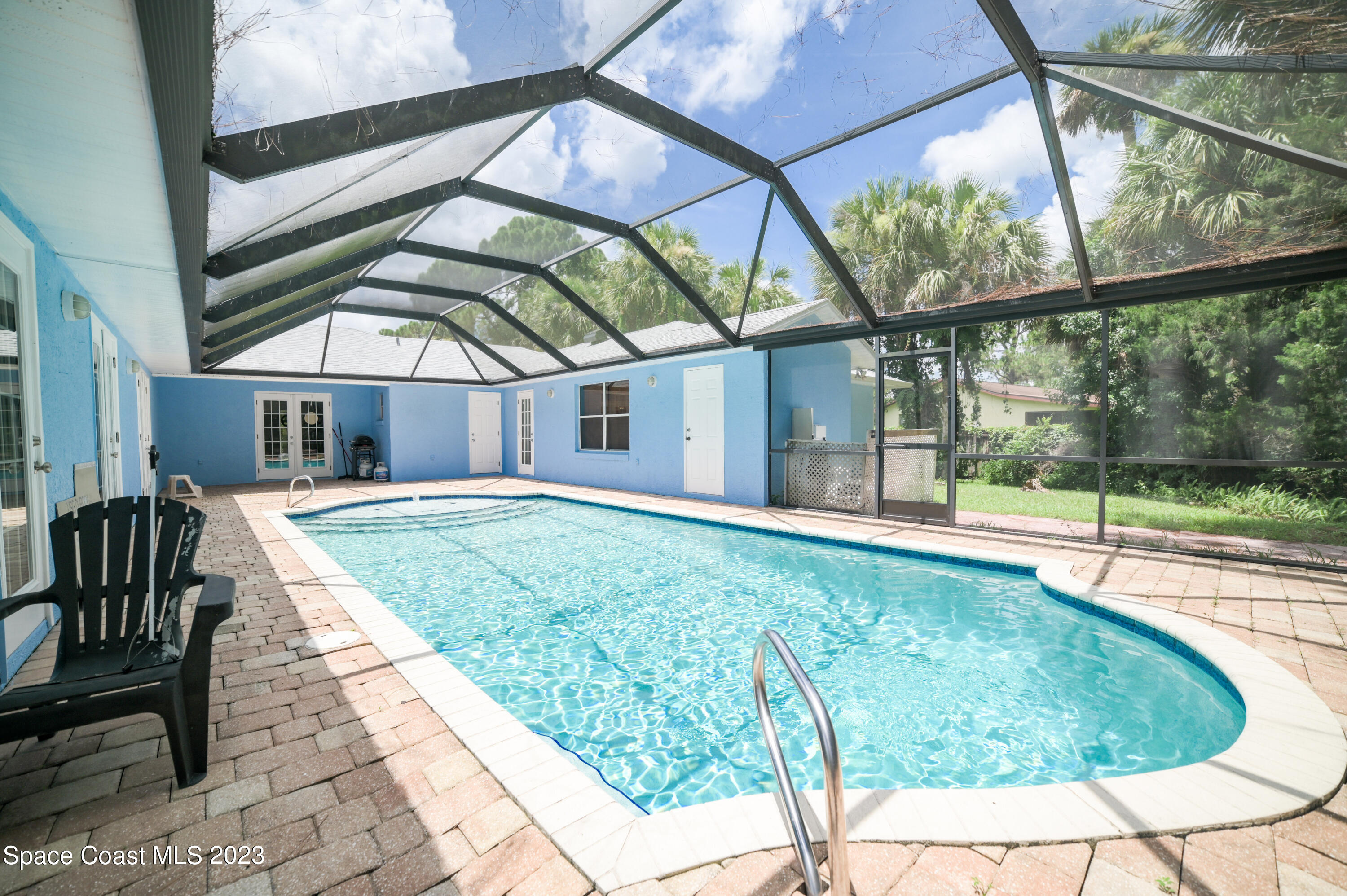 2868 Long Lake Drive