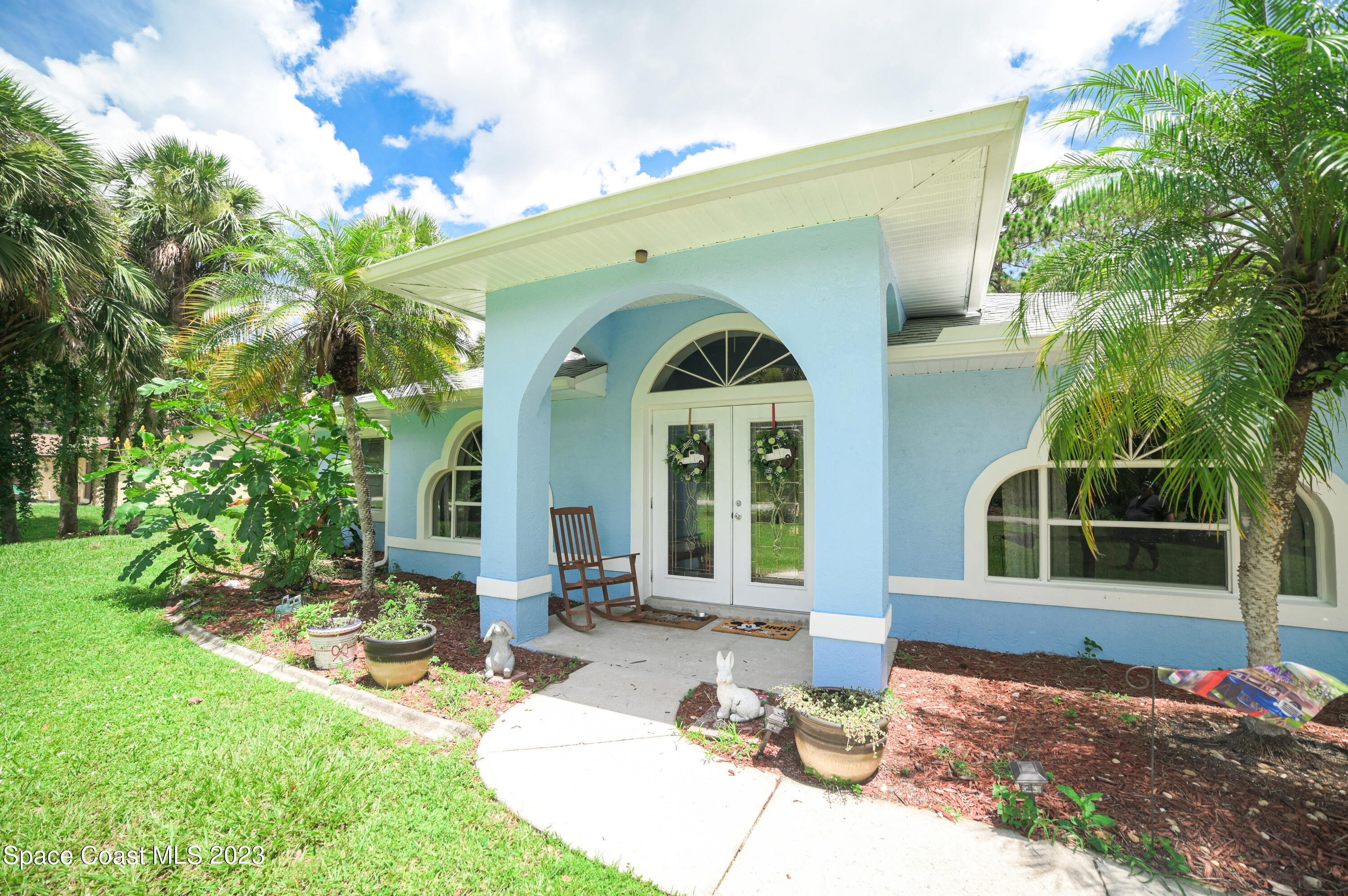 2868 Long Lake Drive