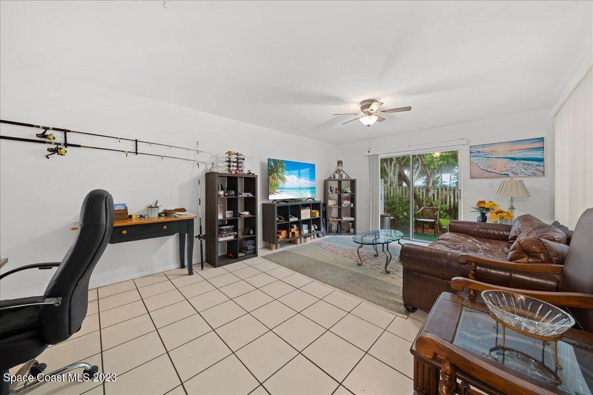 419 Ocean Avenue, 403