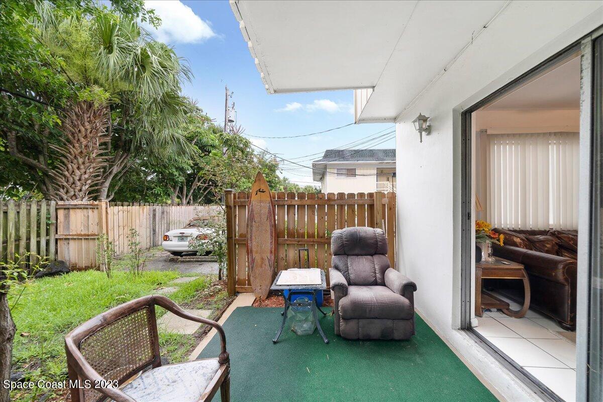 419 Ocean Avenue, 403