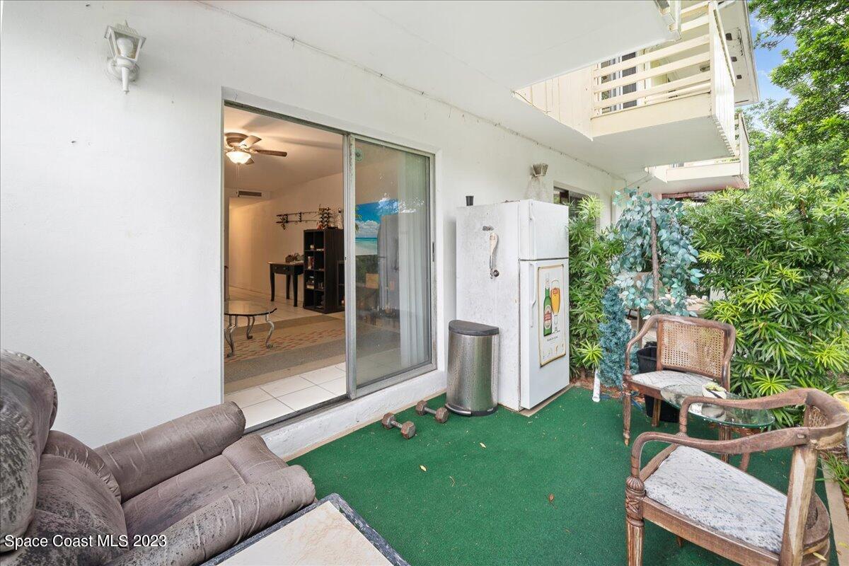 419 Ocean Avenue, 403