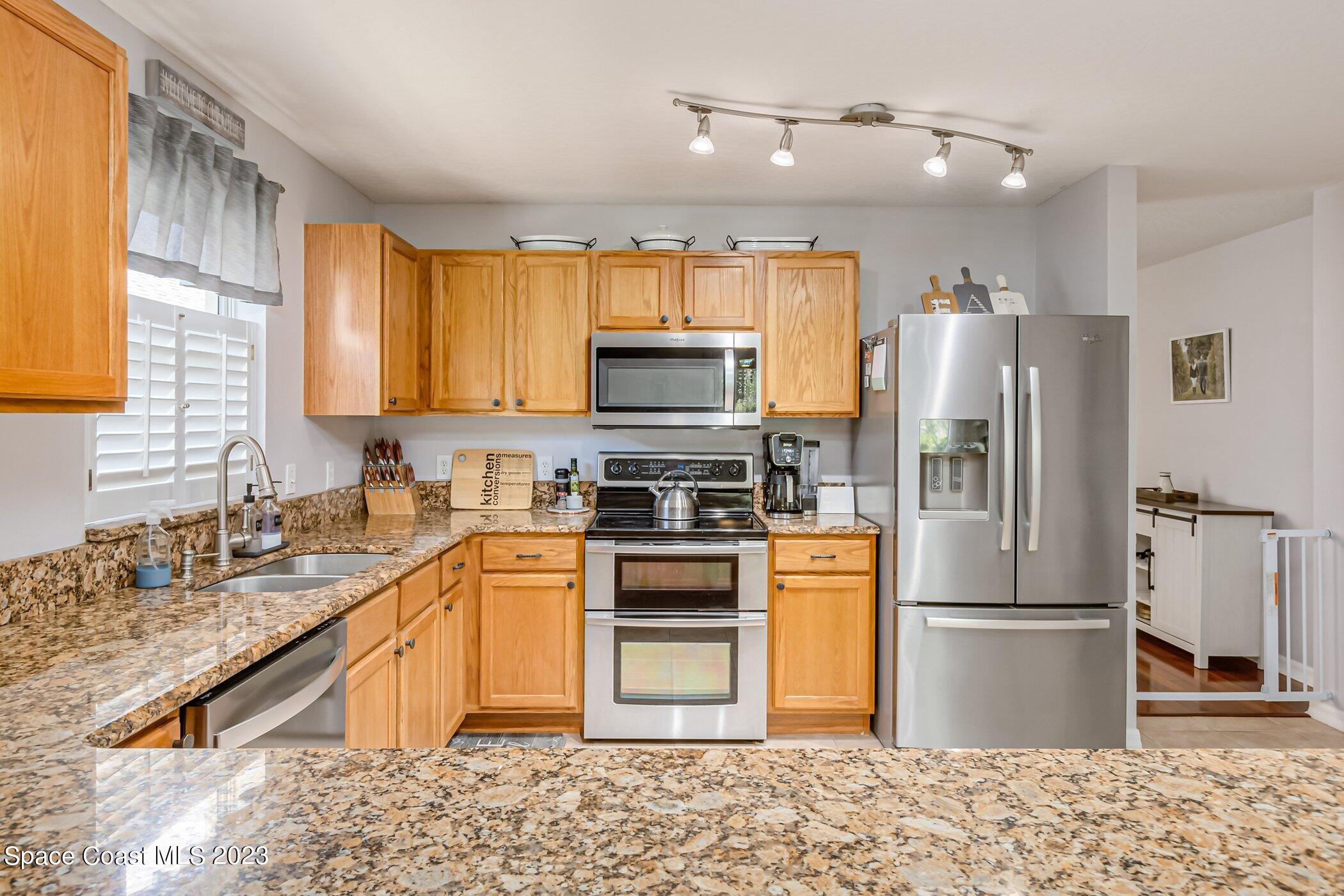 3390 Deer Lakes Drive