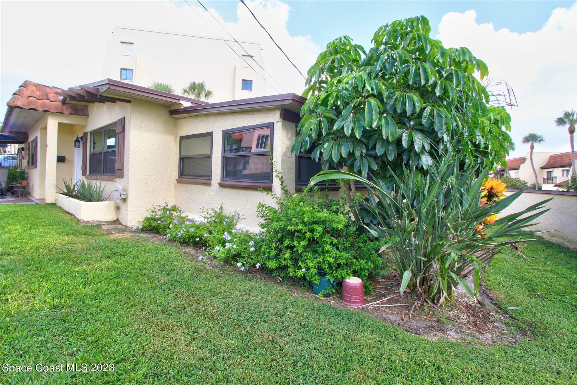 115 N Indian River Drive, 128