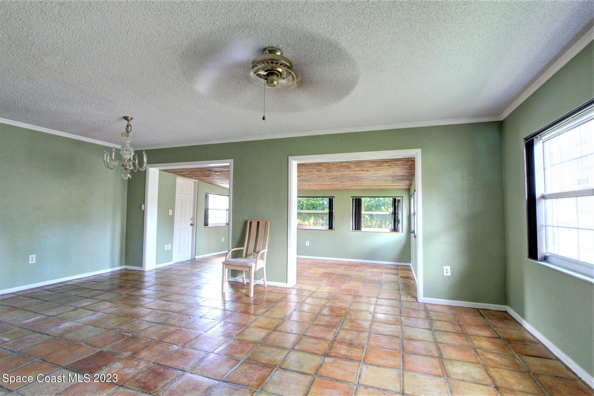 115 N Indian River Drive, 128