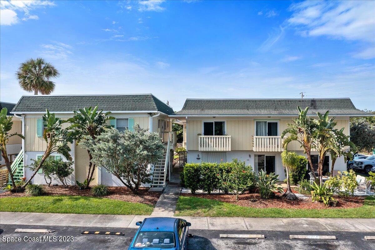 419 Ocean Avenue, 105