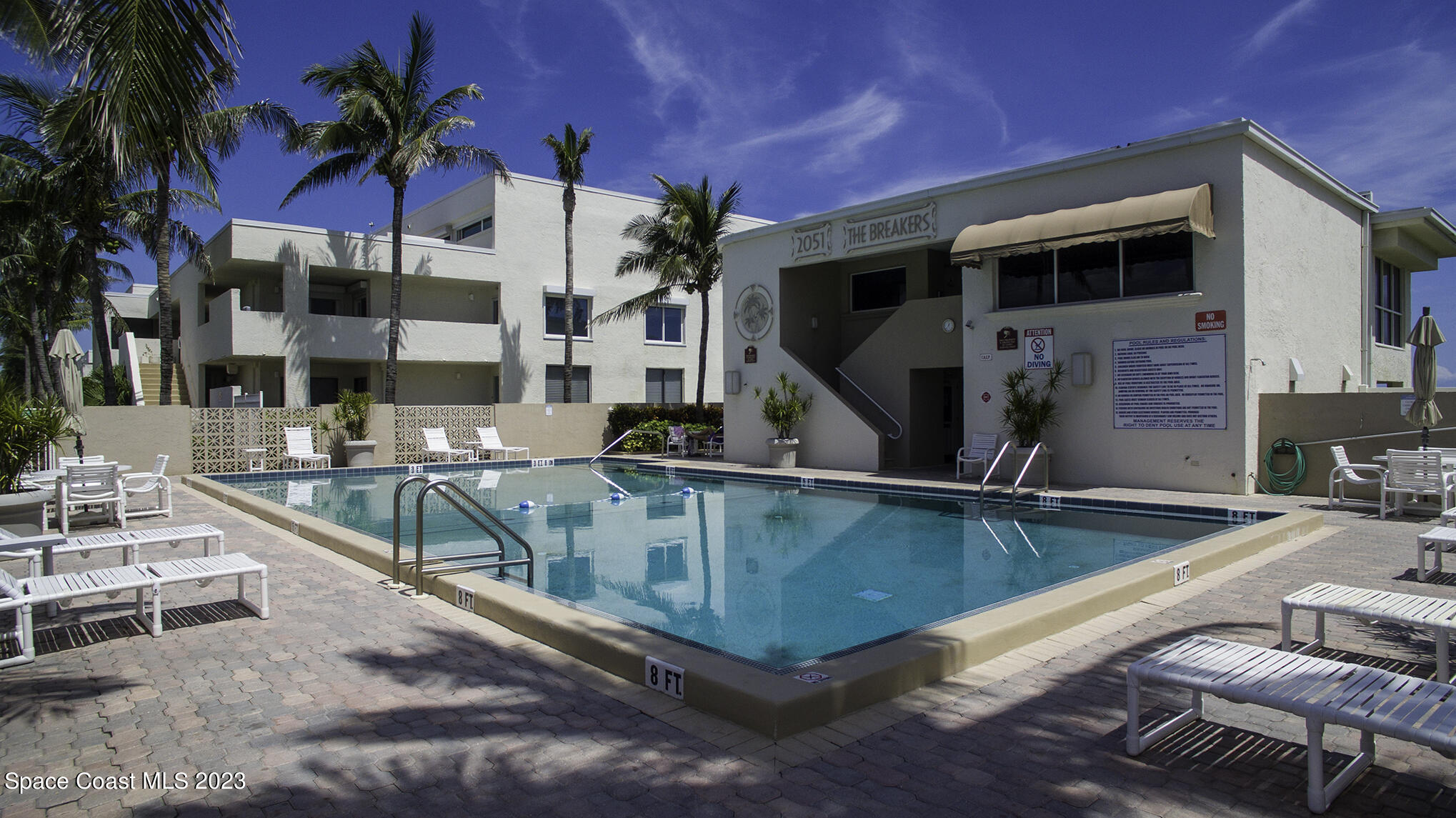 2105 Atlantic Street, 621