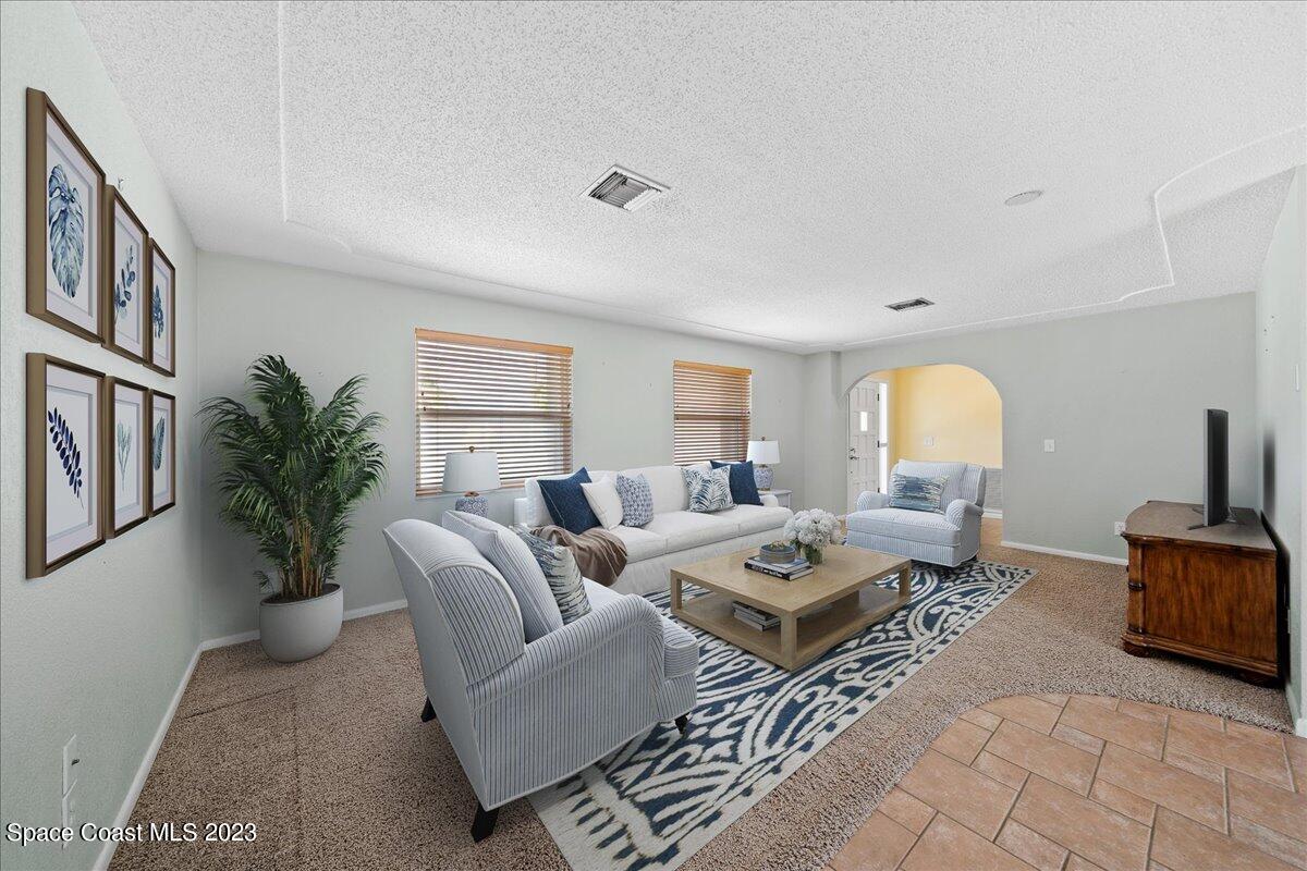 399 Hiawatha Way