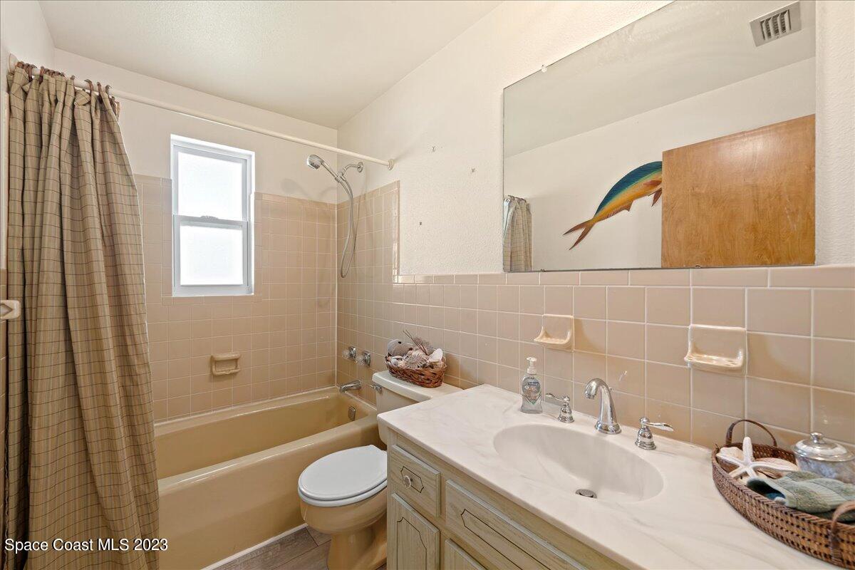 399 Hiawatha Way