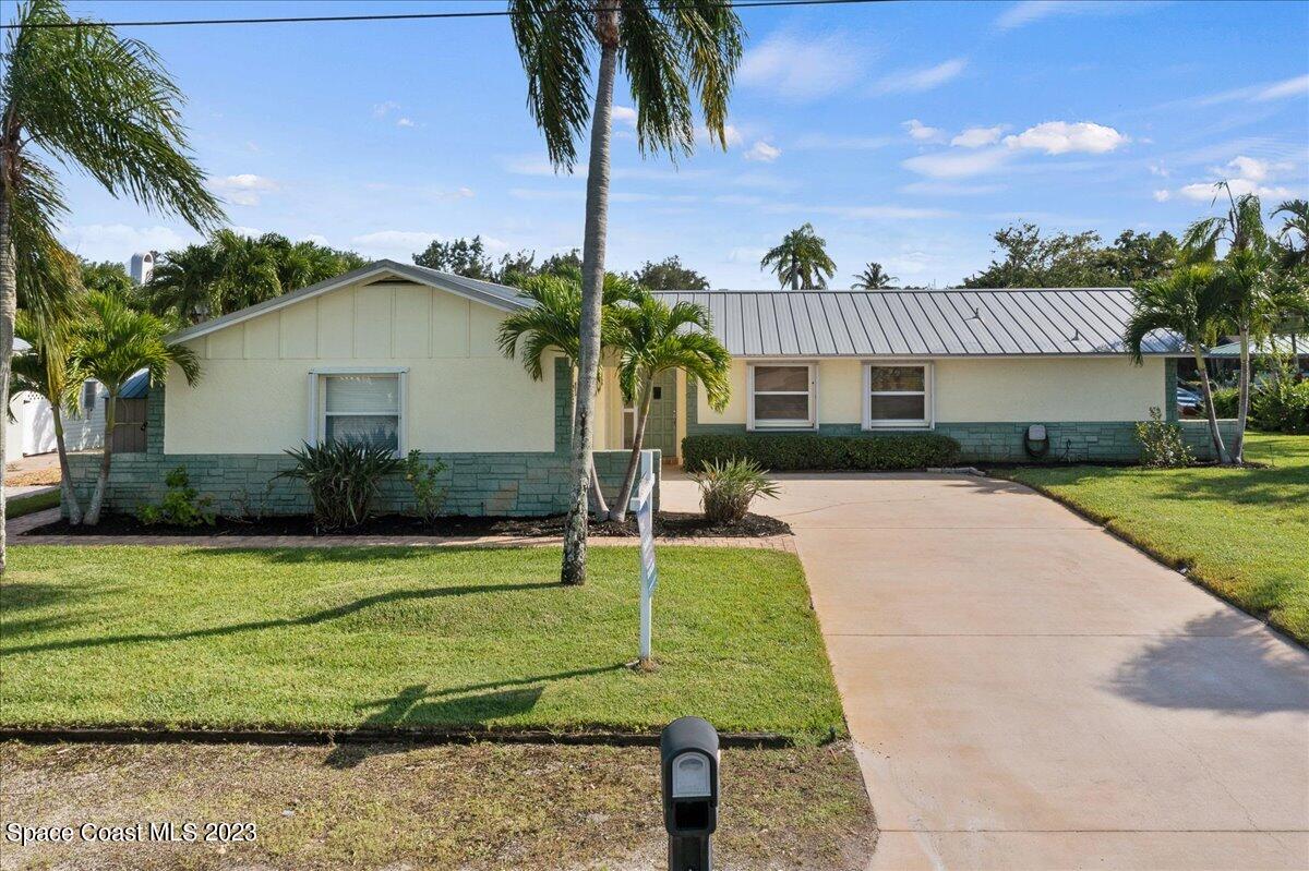399 Hiawatha Way