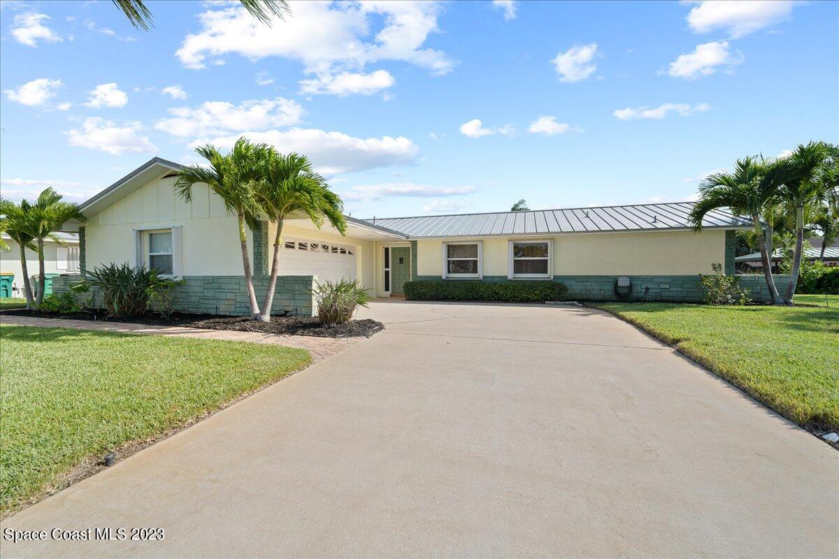 399 Hiawatha Way