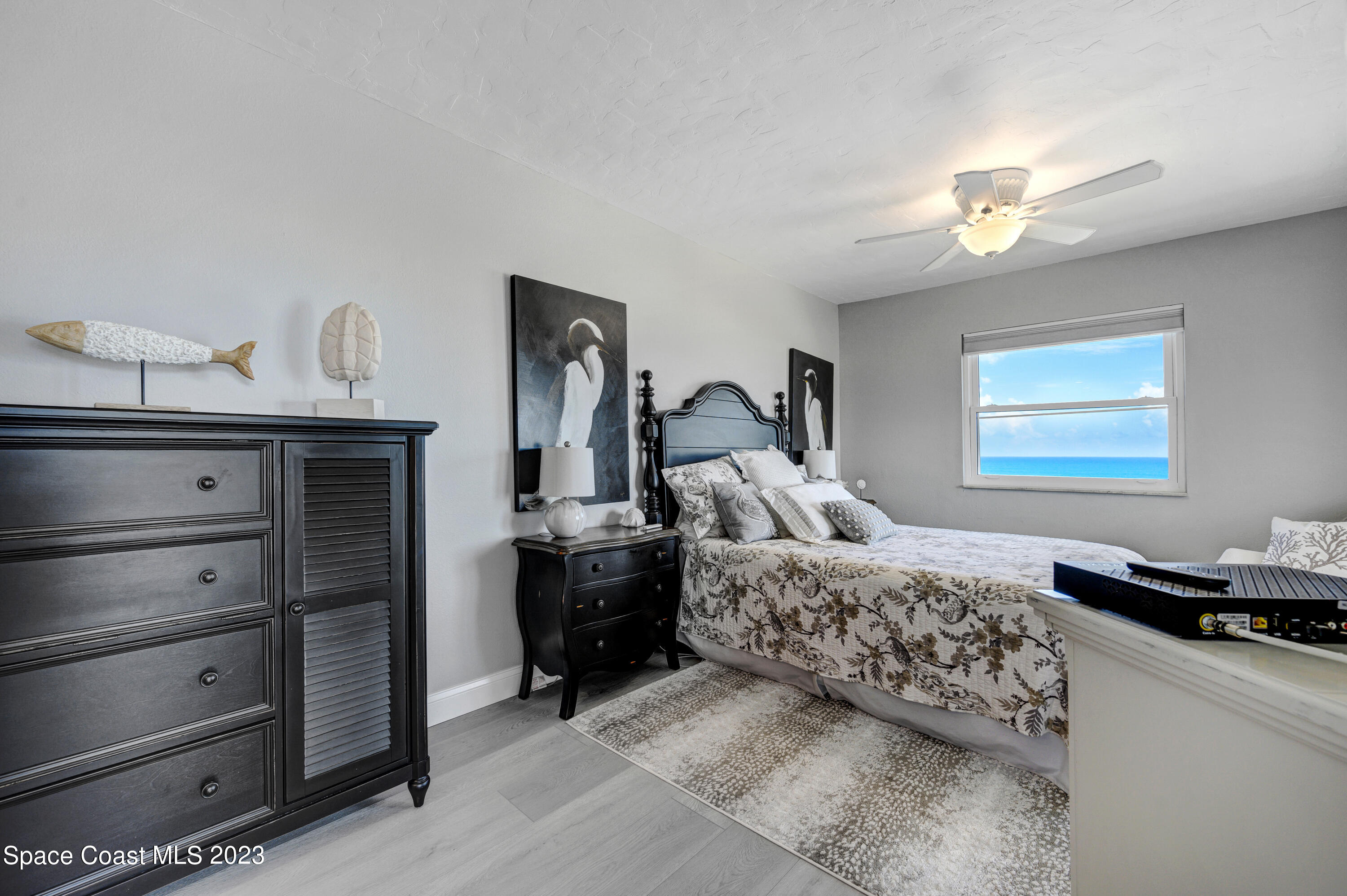 50 11th Avenue, 304