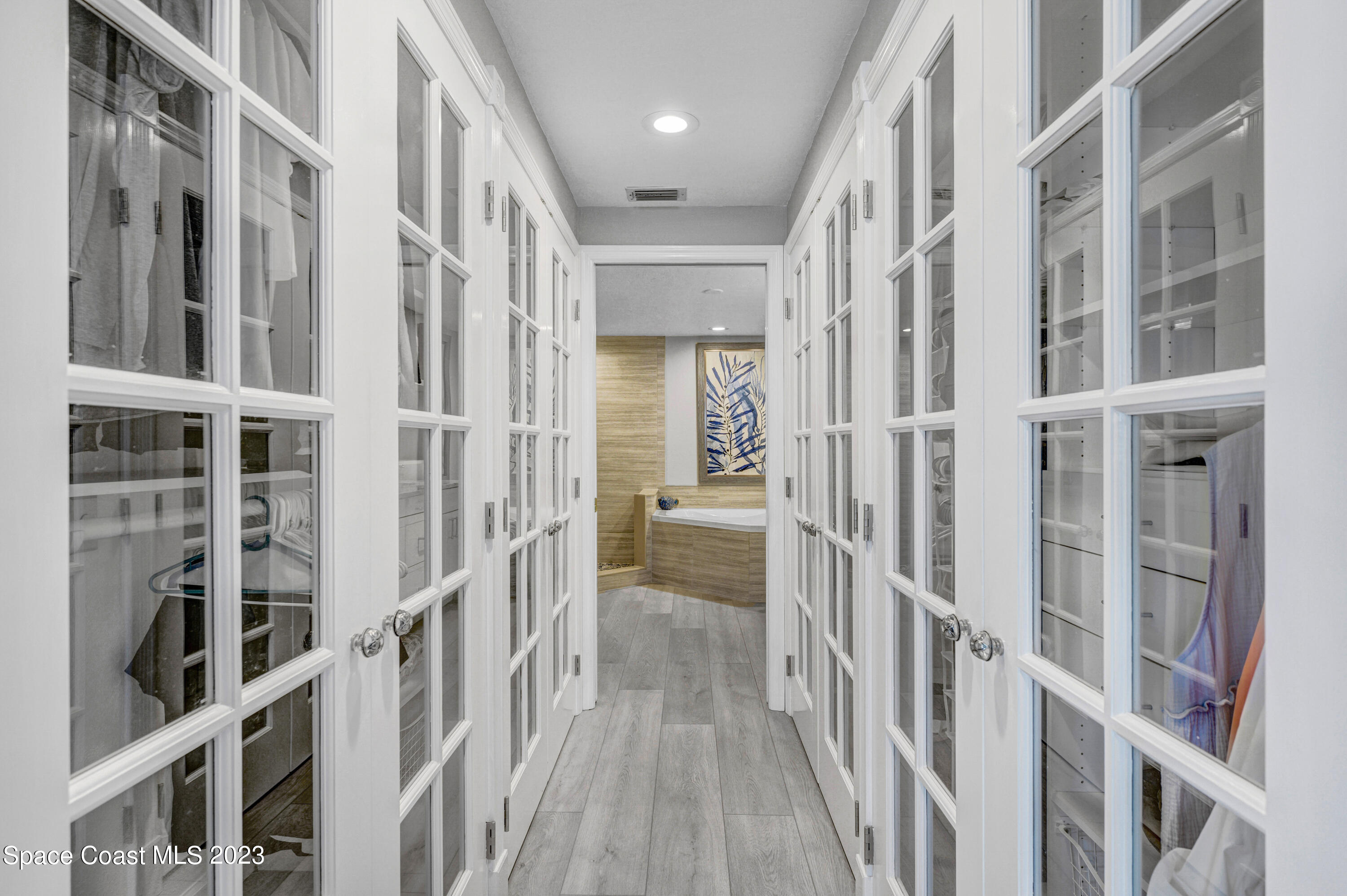 50 11th Avenue, 304
