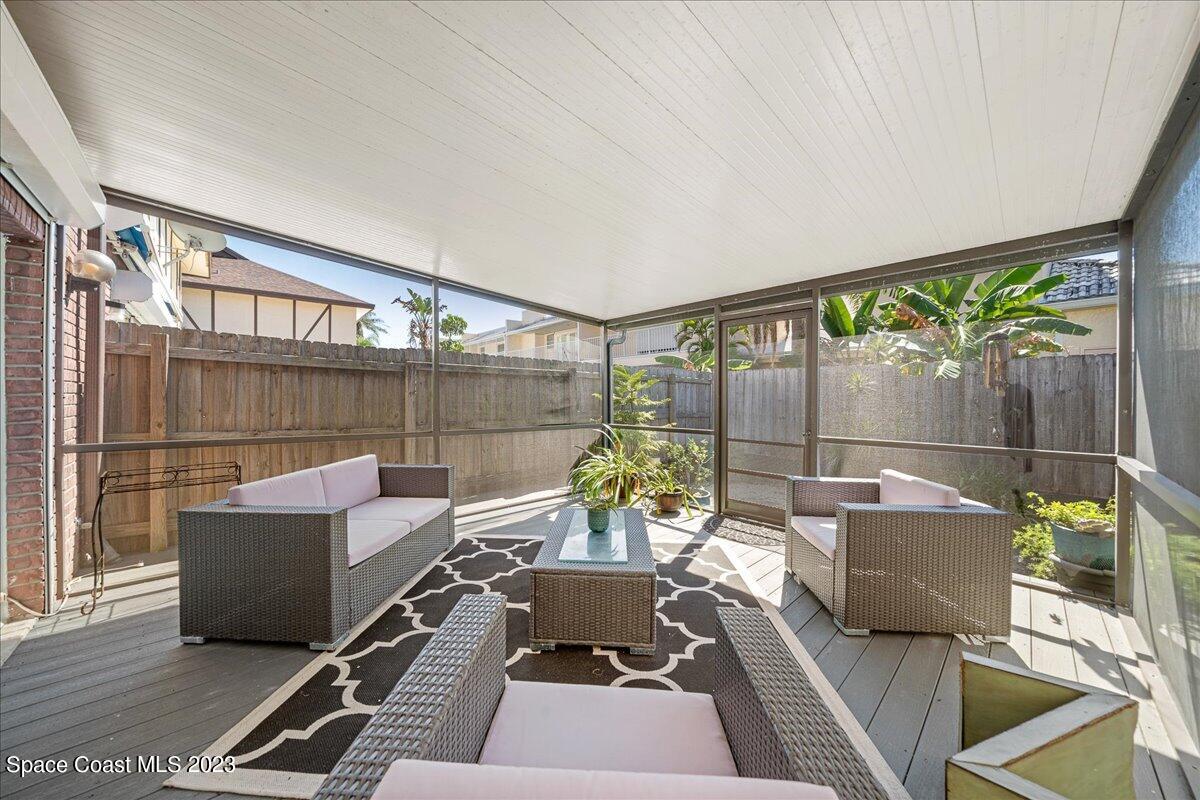 2436 Carriage Court, 2