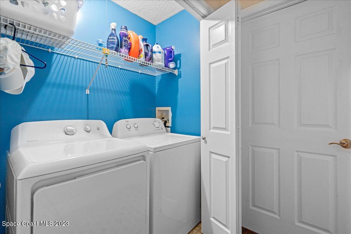 2436 Carriage Court, 2