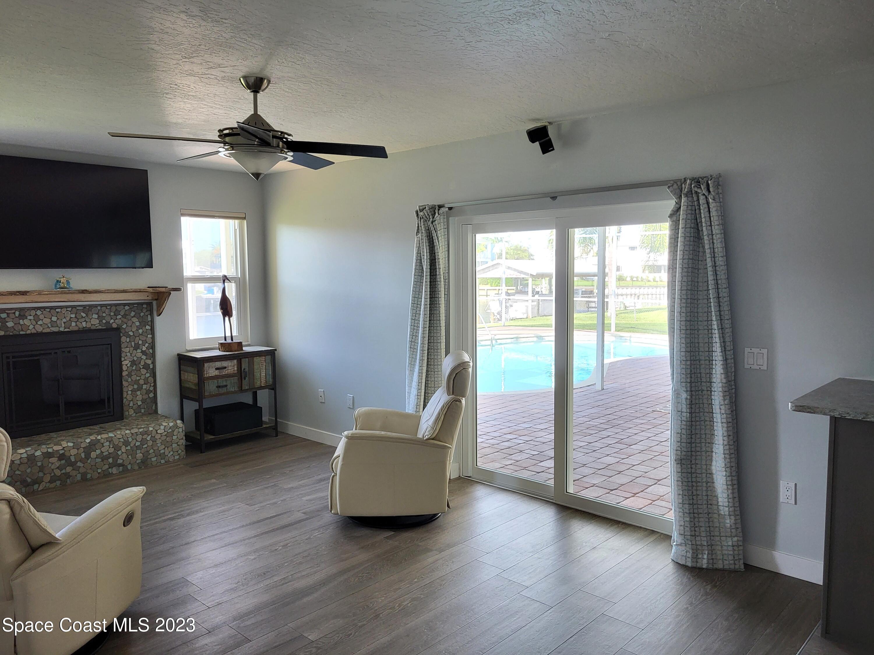 411 Driftwood Avenue