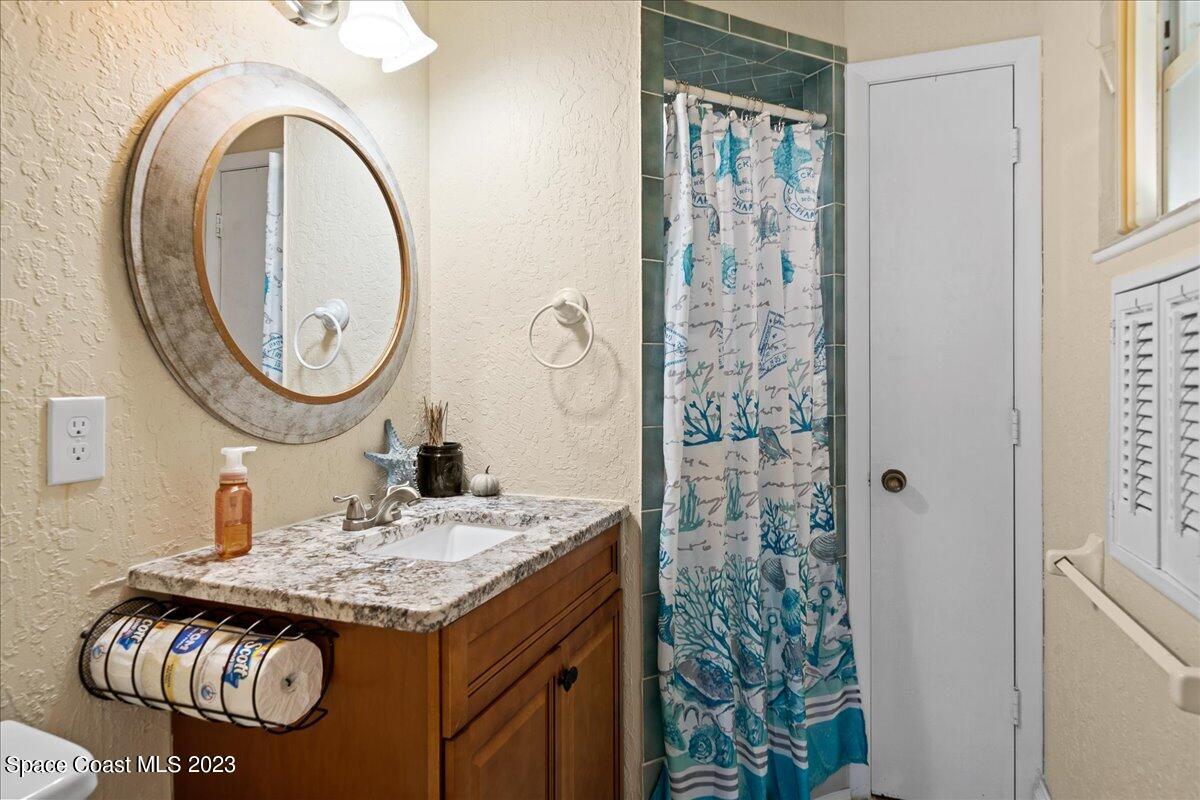 5255 A,B,C S Highway A1a