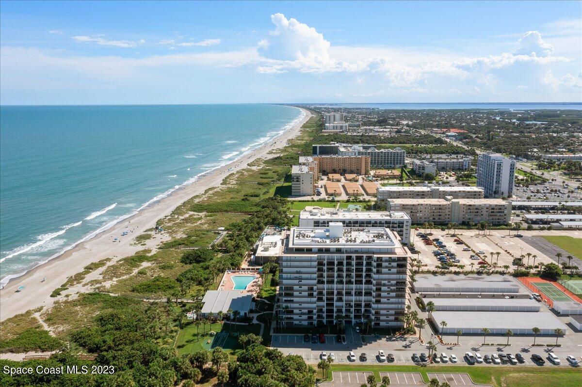 2100 N Atlantic Avenue, 303