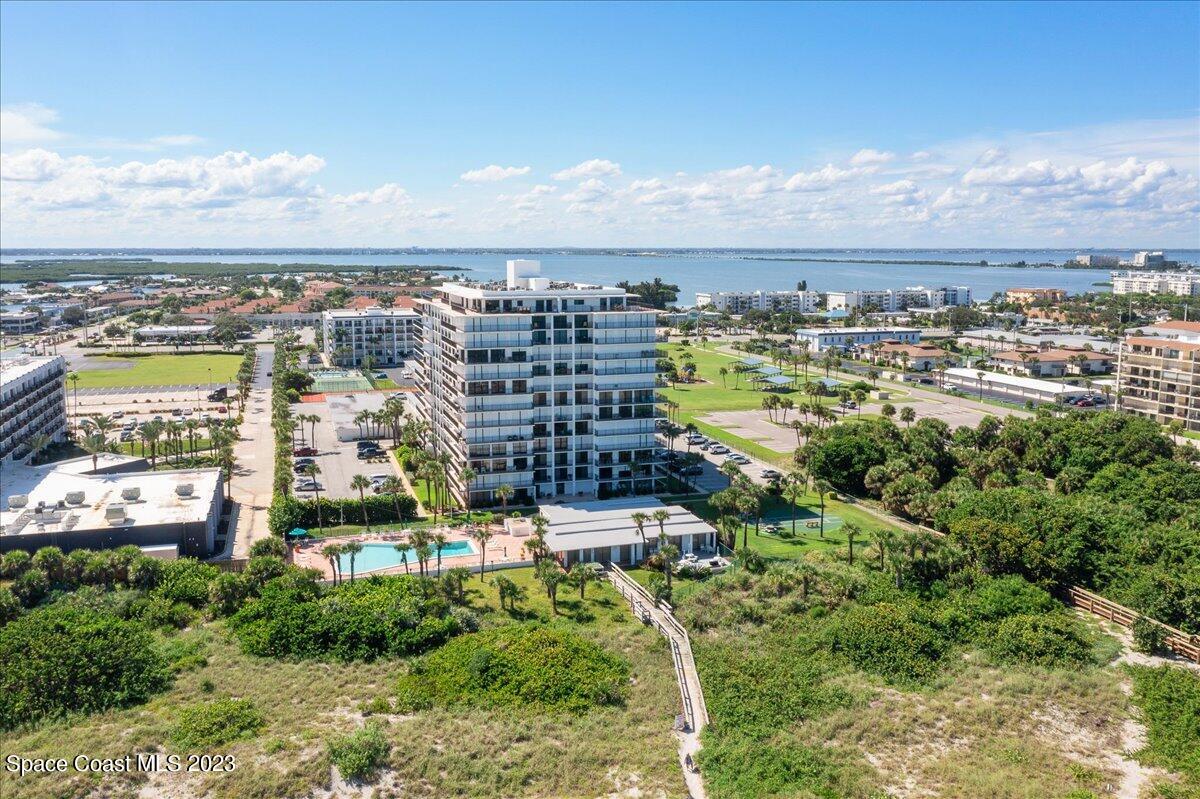 2100 N Atlantic Avenue, 303