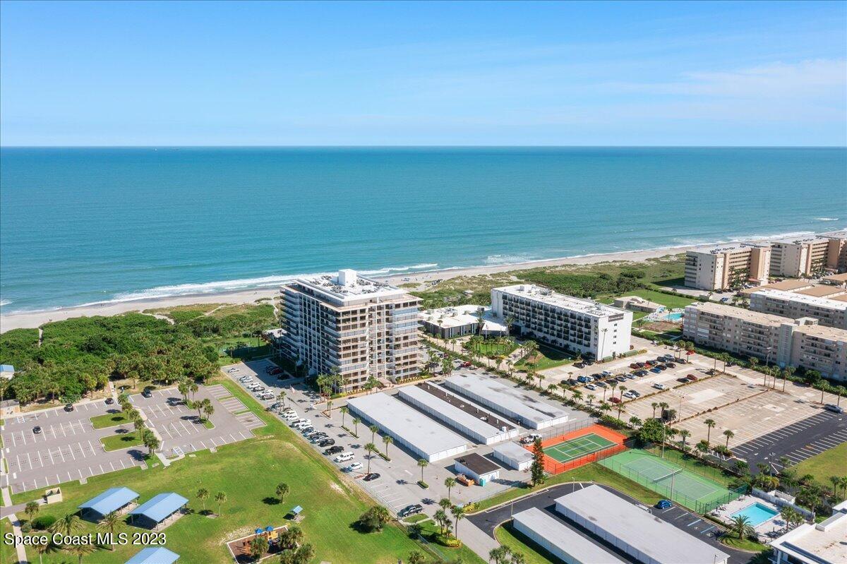 2100 N Atlantic Avenue, 303