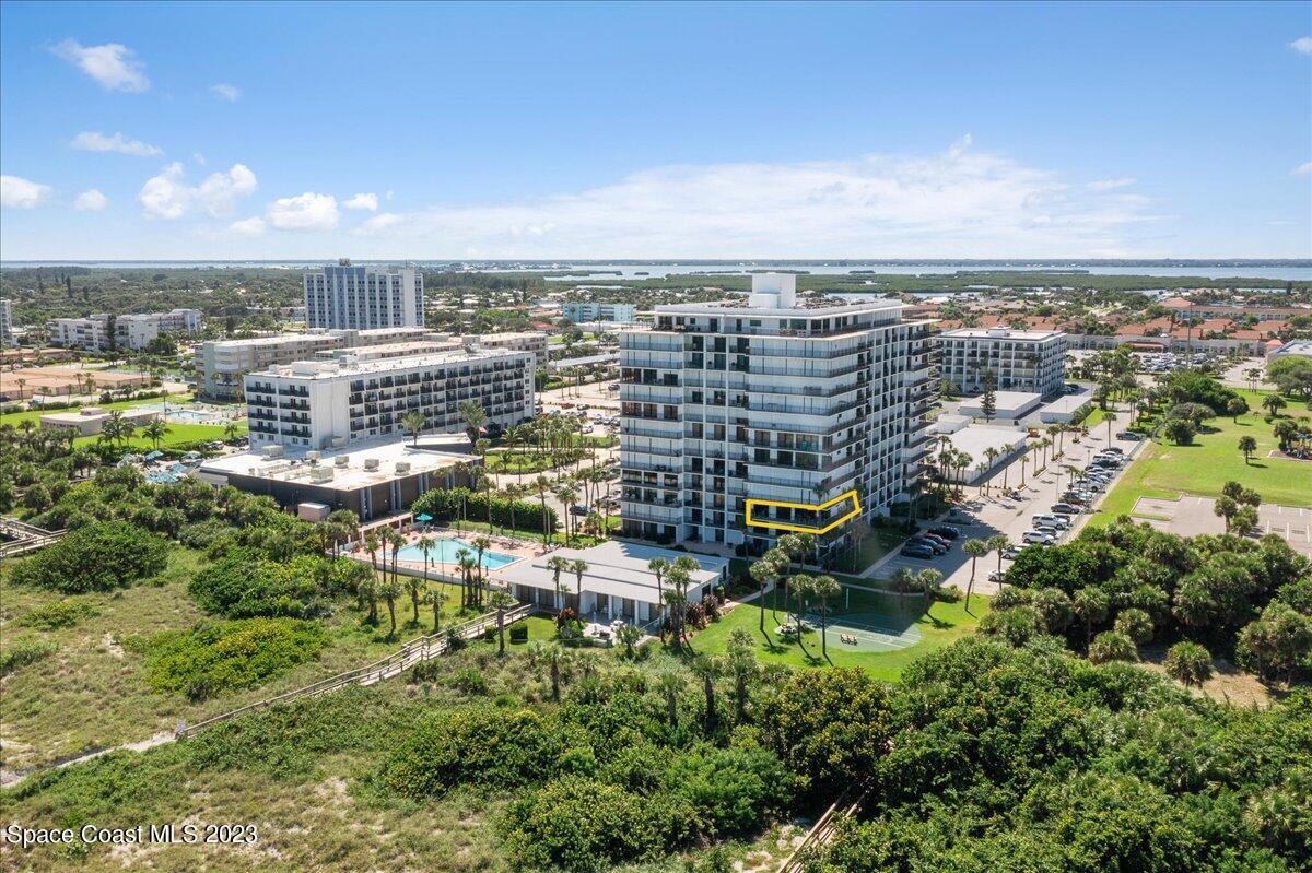 2100 N Atlantic Avenue, 303