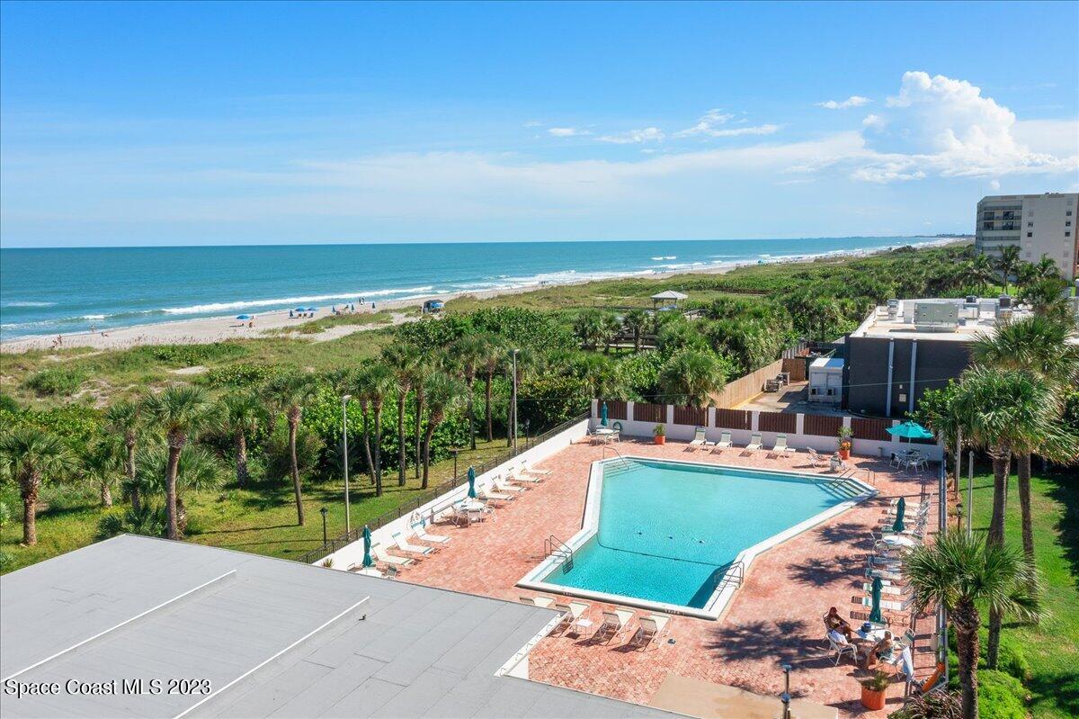 2100 N Atlantic Avenue, 303