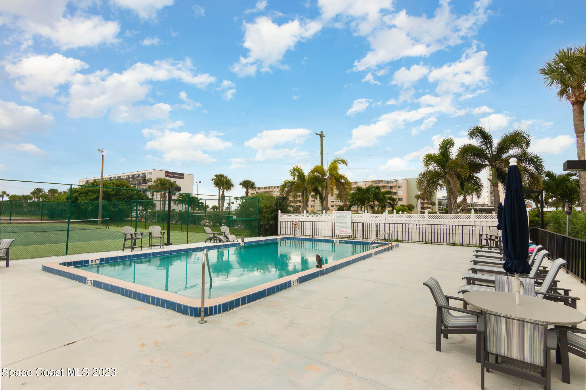 2090 N Atlantic Avenue, 406